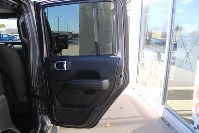 2018 Jeep Wrangler Unlimited Sahara 4x4