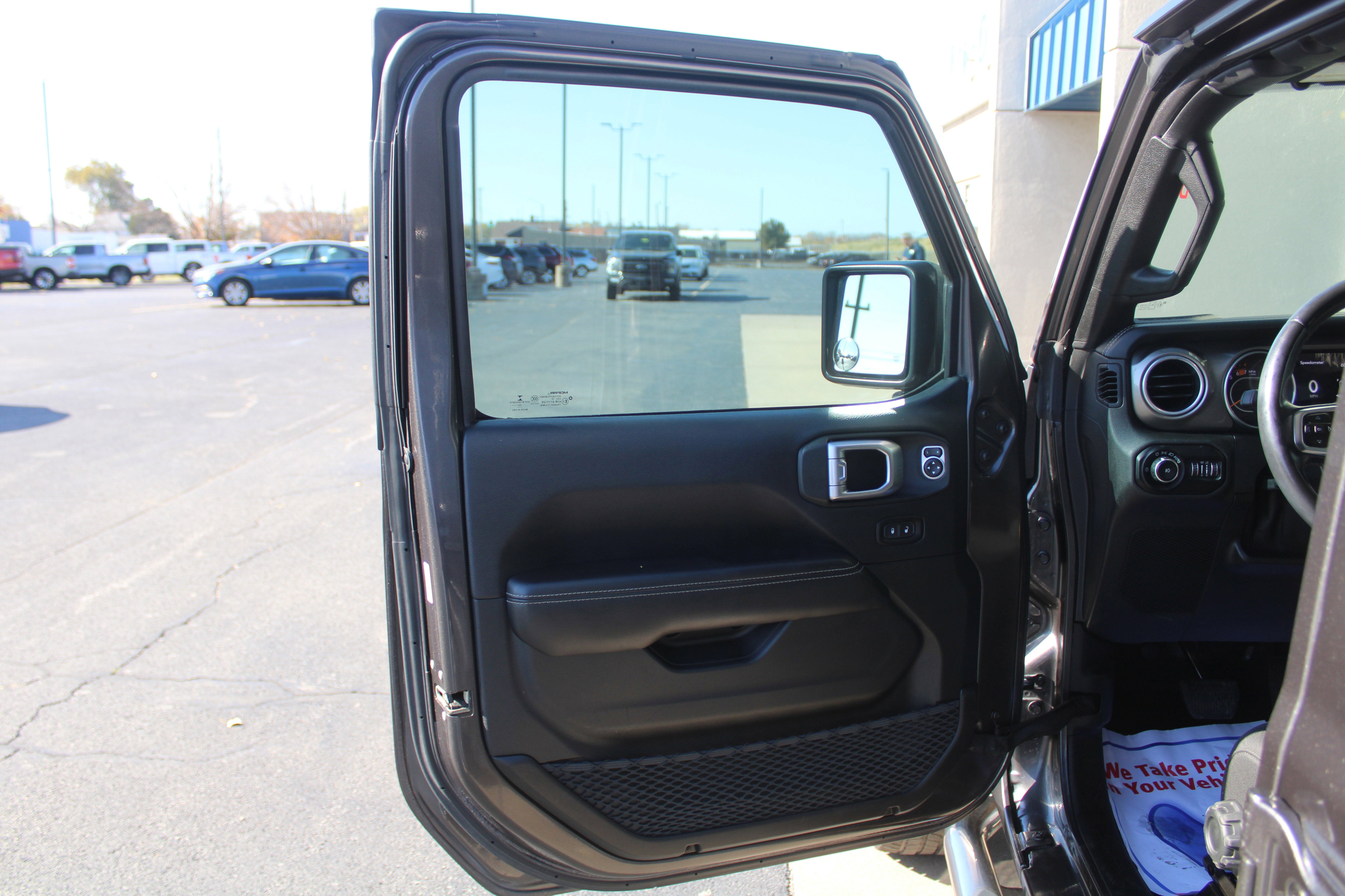 2018 Jeep Wrangler Unlimited Sahara 4x4