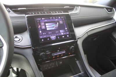 2025 Jeep Grand Cherokee L Altitude X 4x4
