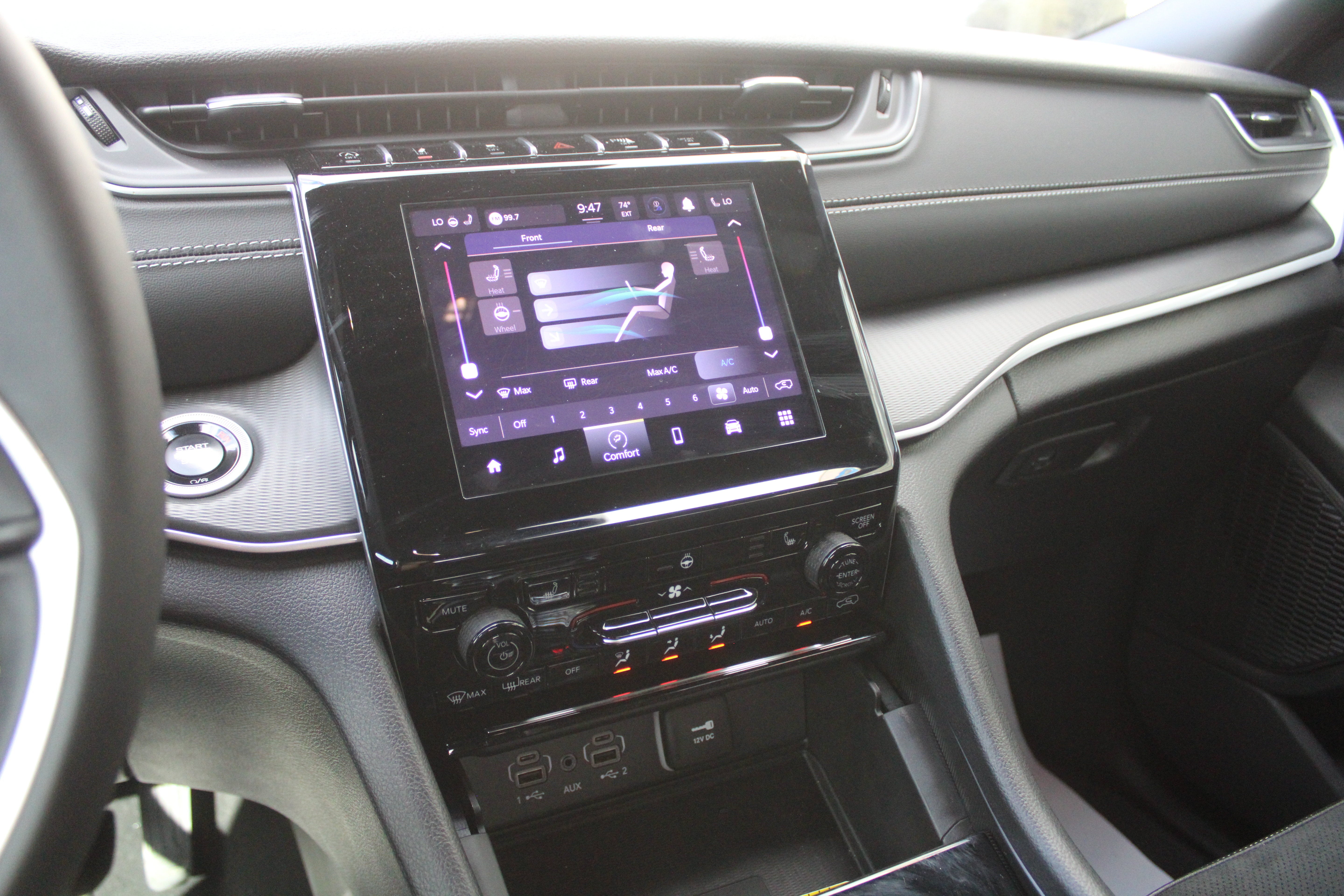 2025 Jeep Grand Cherokee L Altitude X 4x4