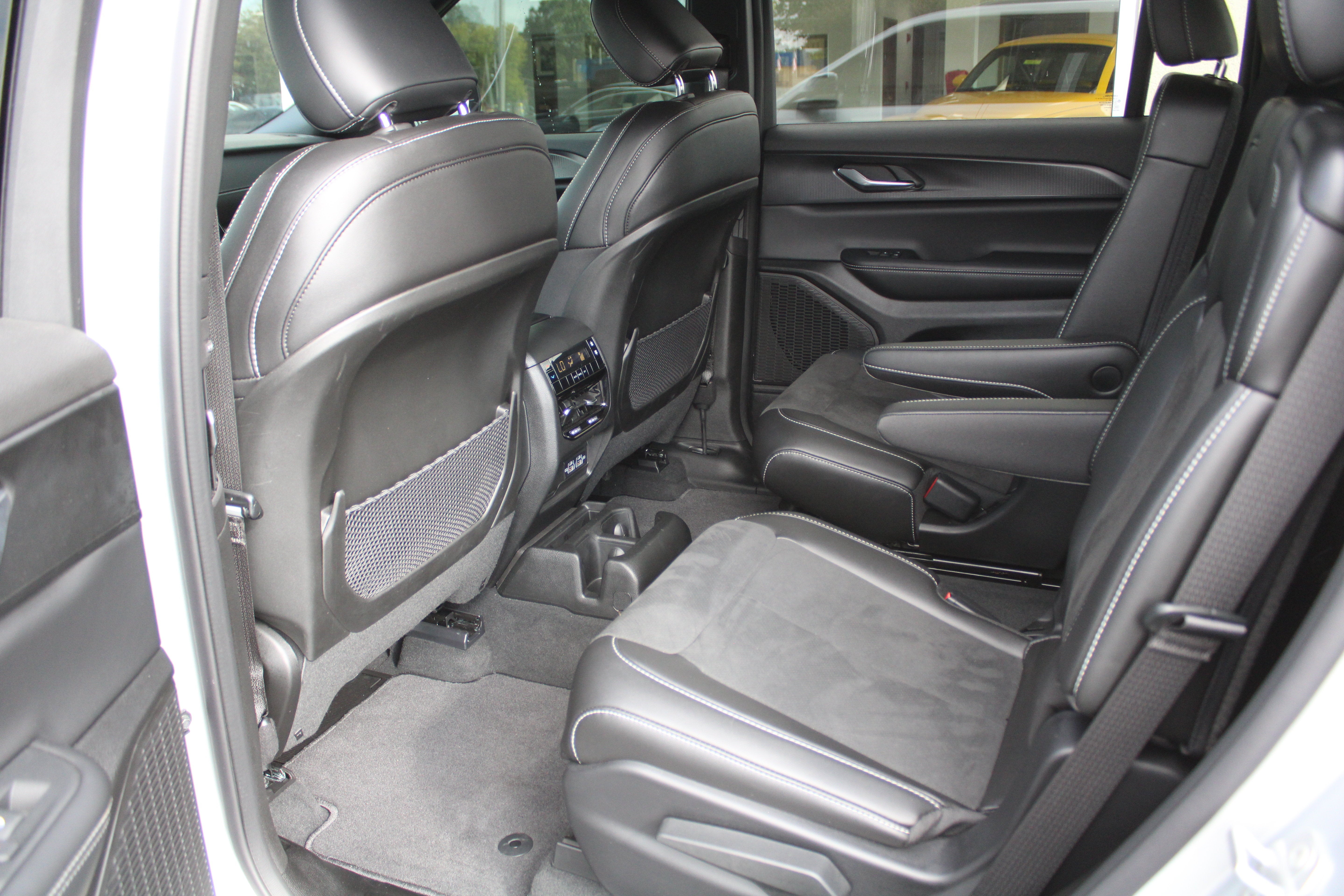 2025 Jeep Grand Cherokee L Altitude X 4x4