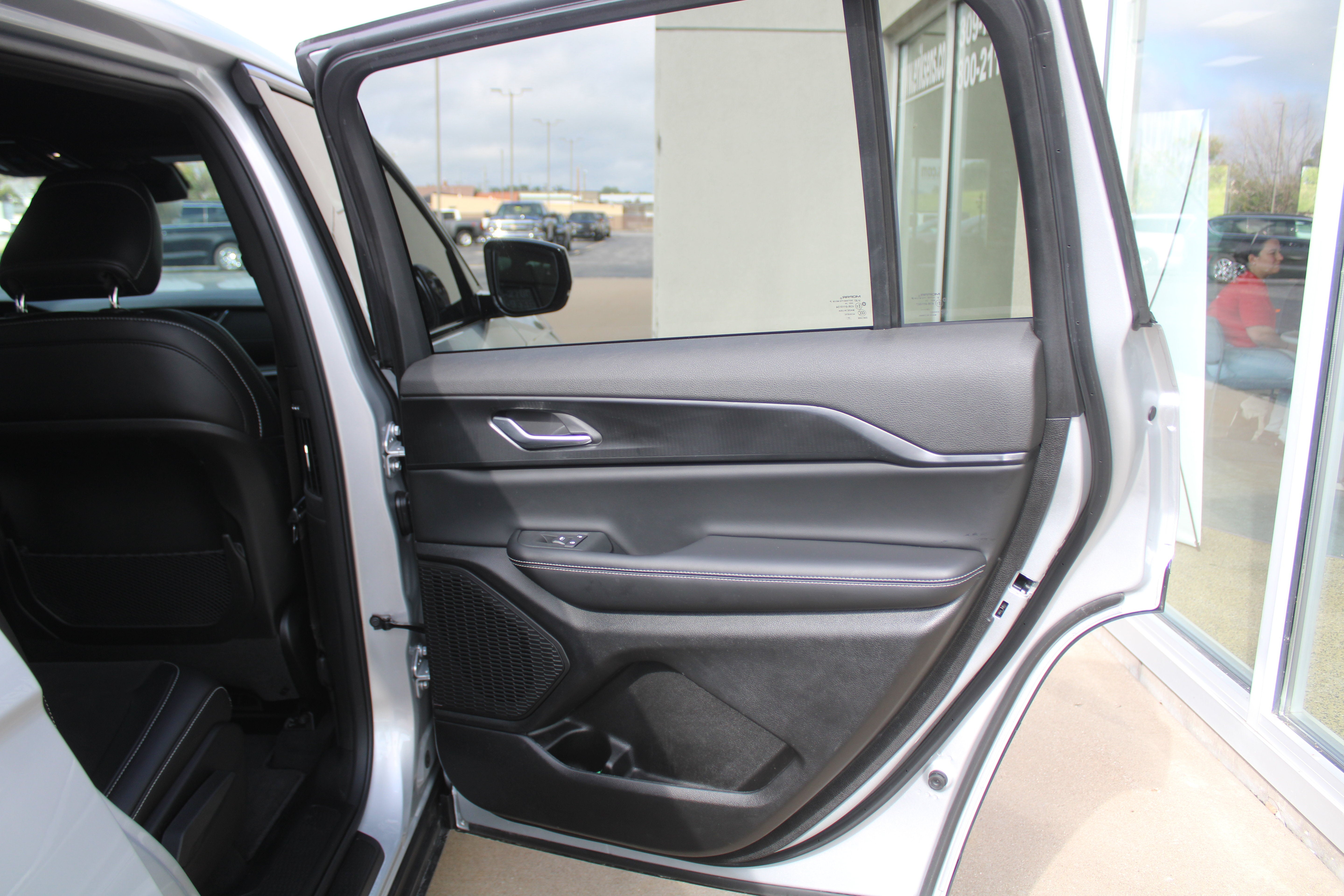 2025 Jeep Grand Cherokee L Altitude X 4x4