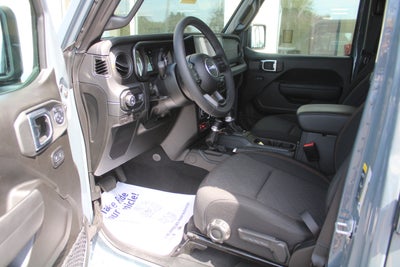 2025 Jeep Gladiator Mojave 4x4