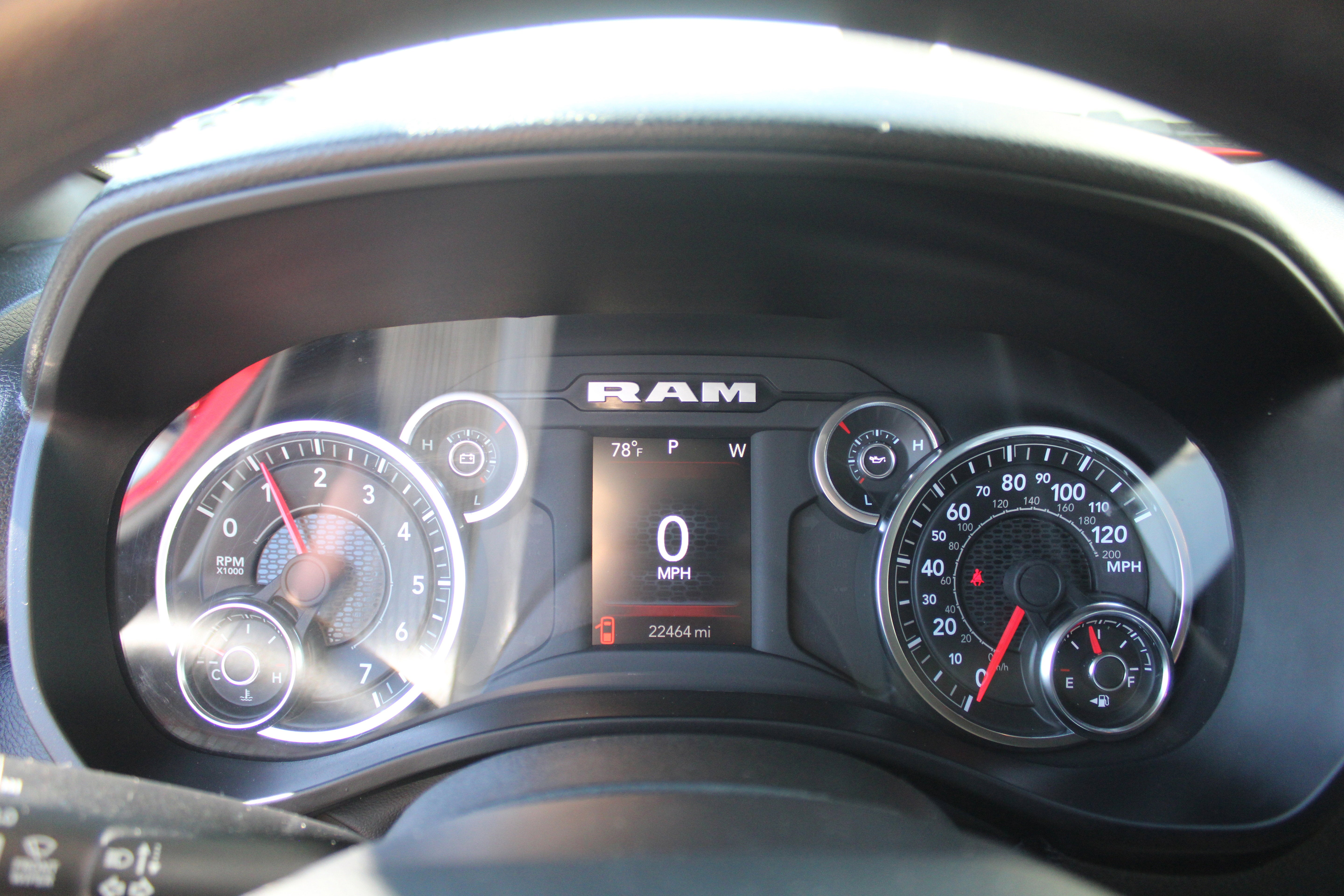 2025 RAM 1500 Big Horn Crew Cab 4x4 5'7" Box