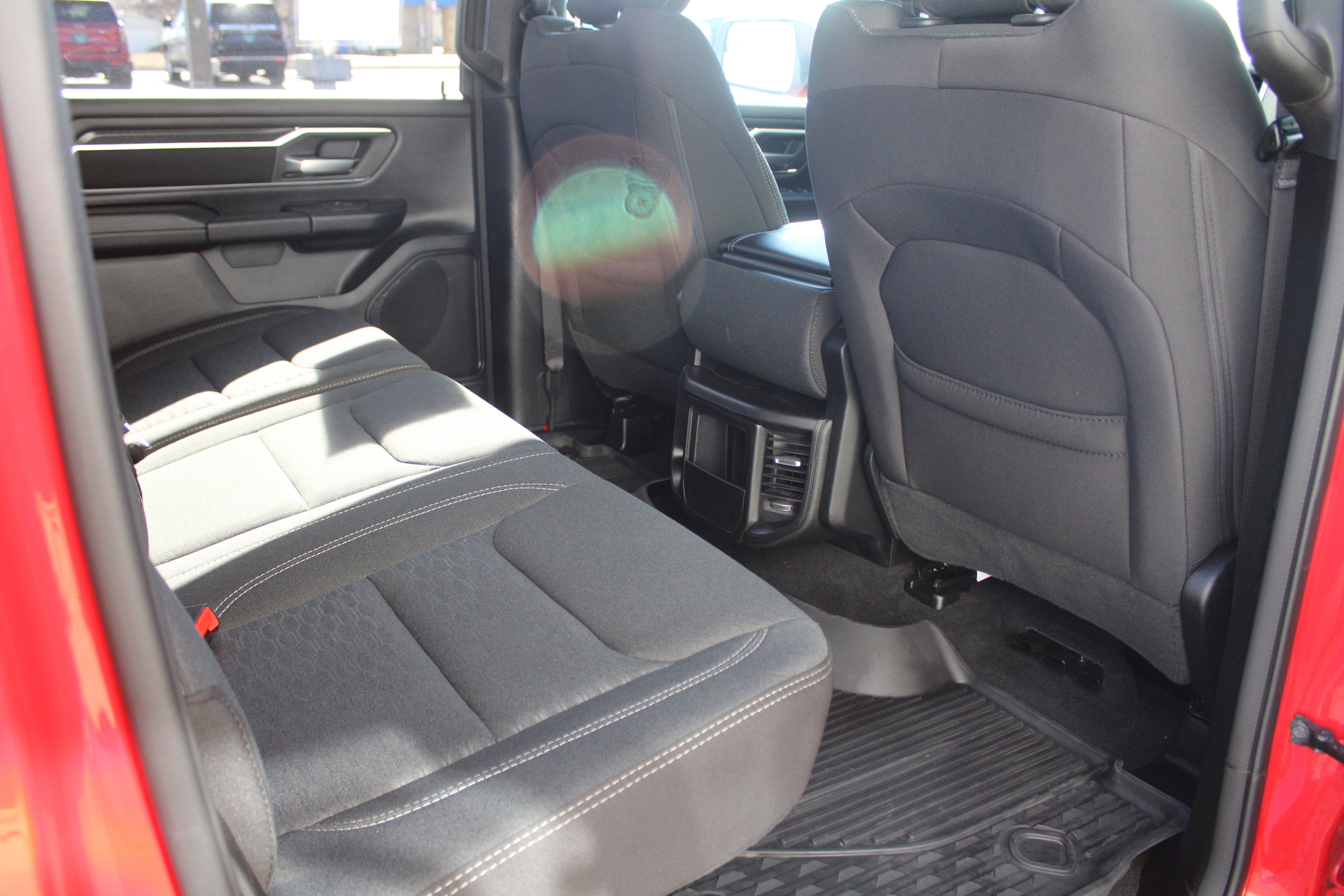 2025 RAM 1500 Big Horn Crew Cab 4x4 5'7" Box