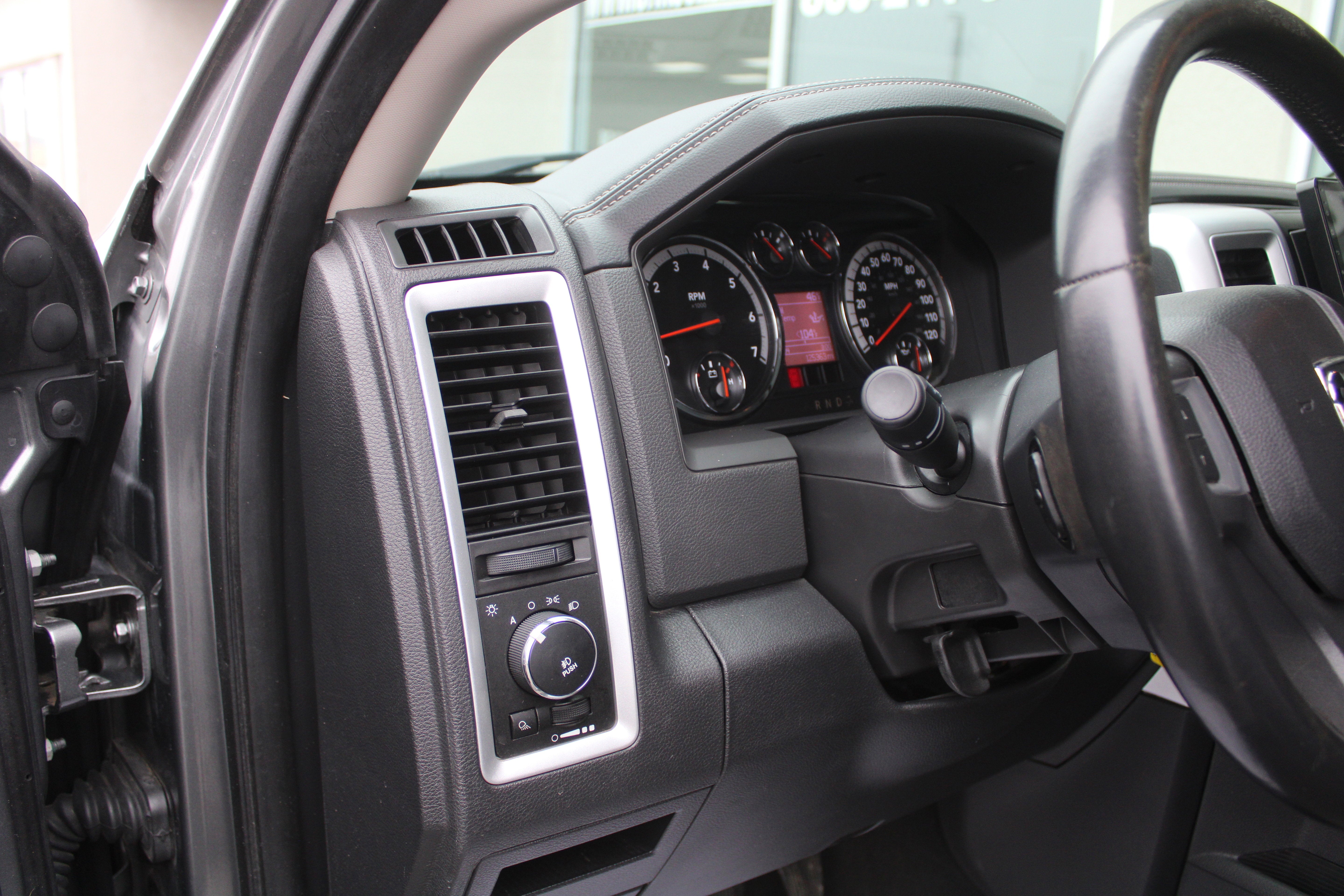 2010 Dodge Ram 1500 SLT/Sport/TRX