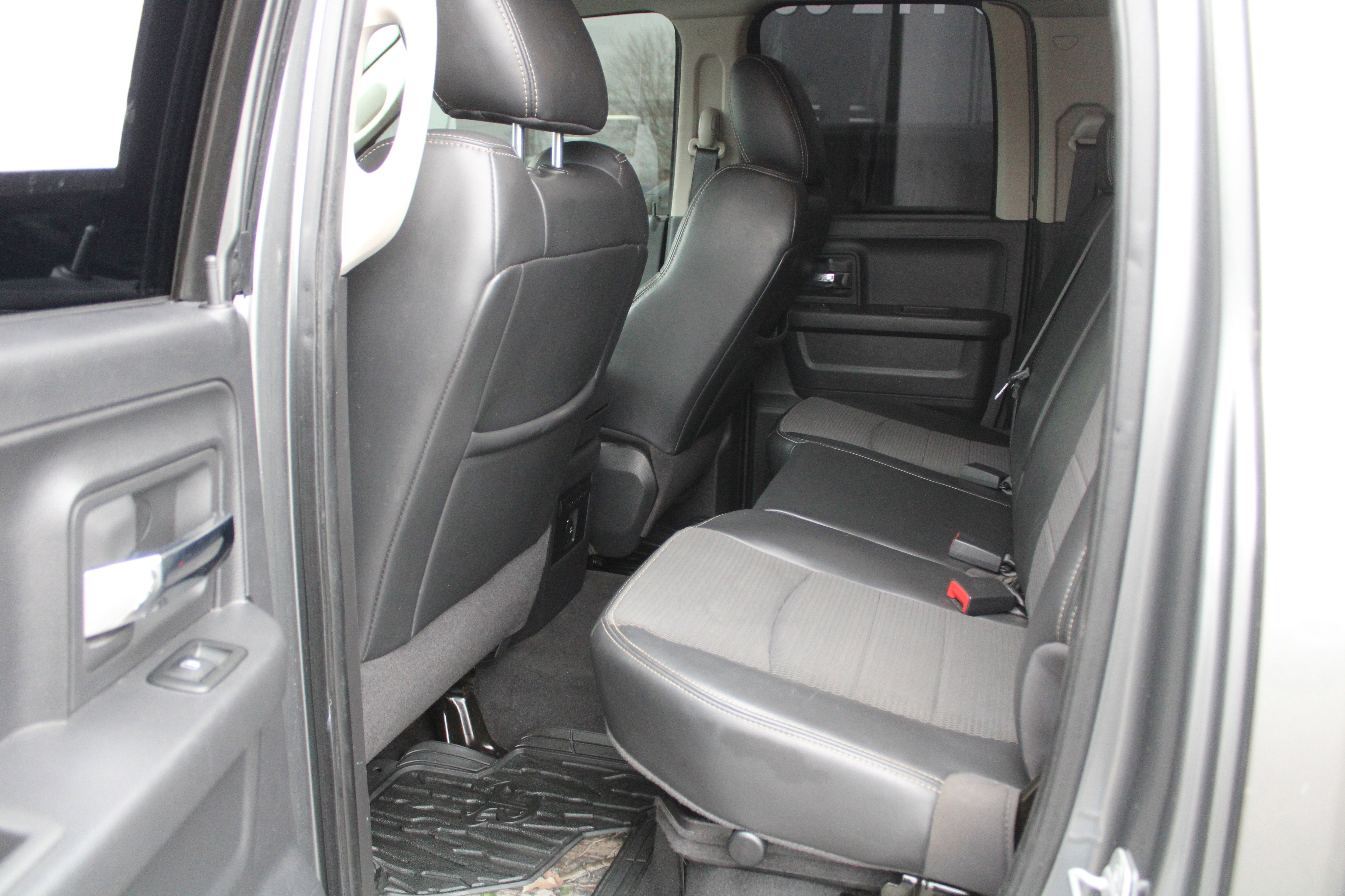 2010 Dodge Ram 1500 SLT/Sport/TRX