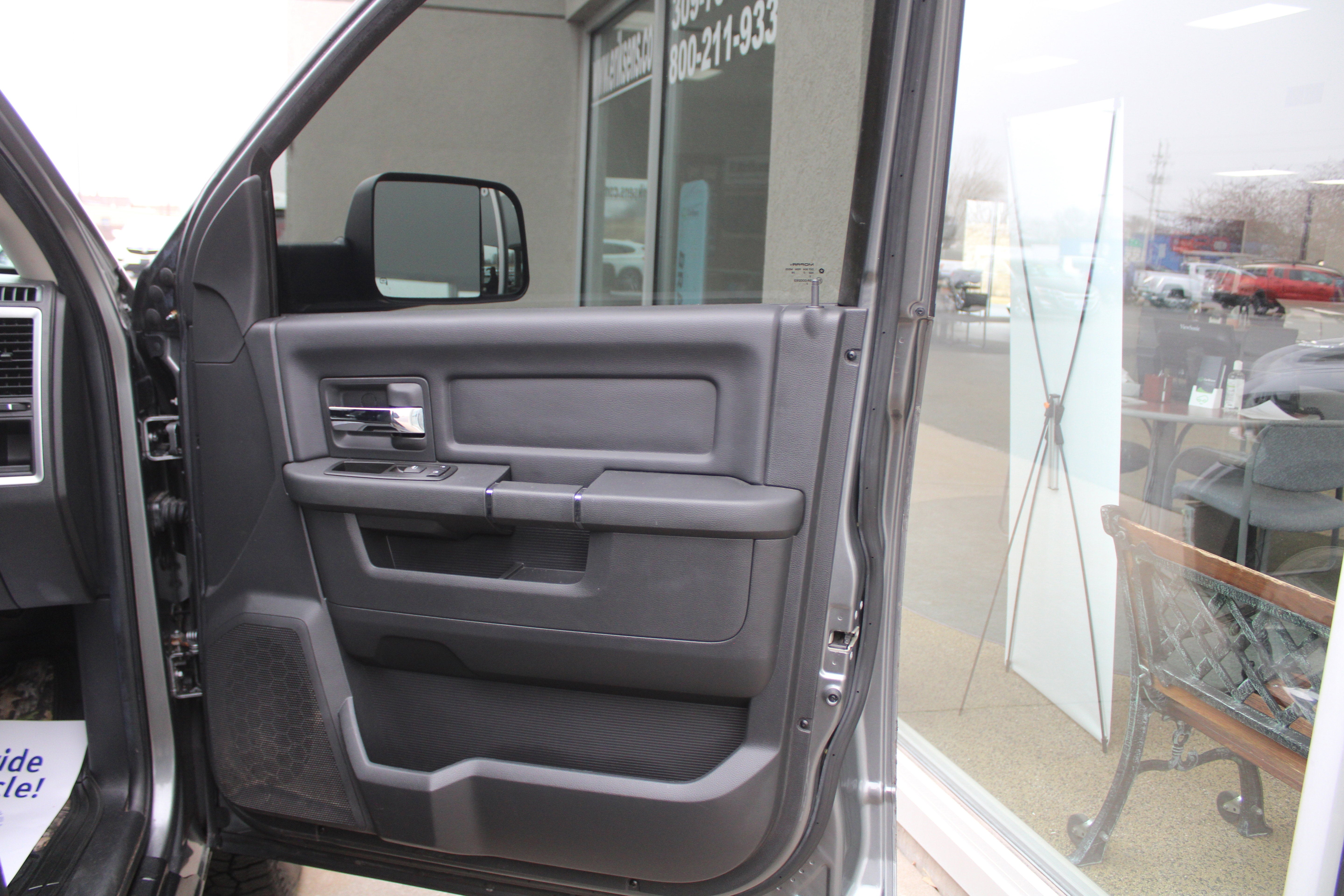 2010 Dodge Ram 1500 SLT/Sport/TRX