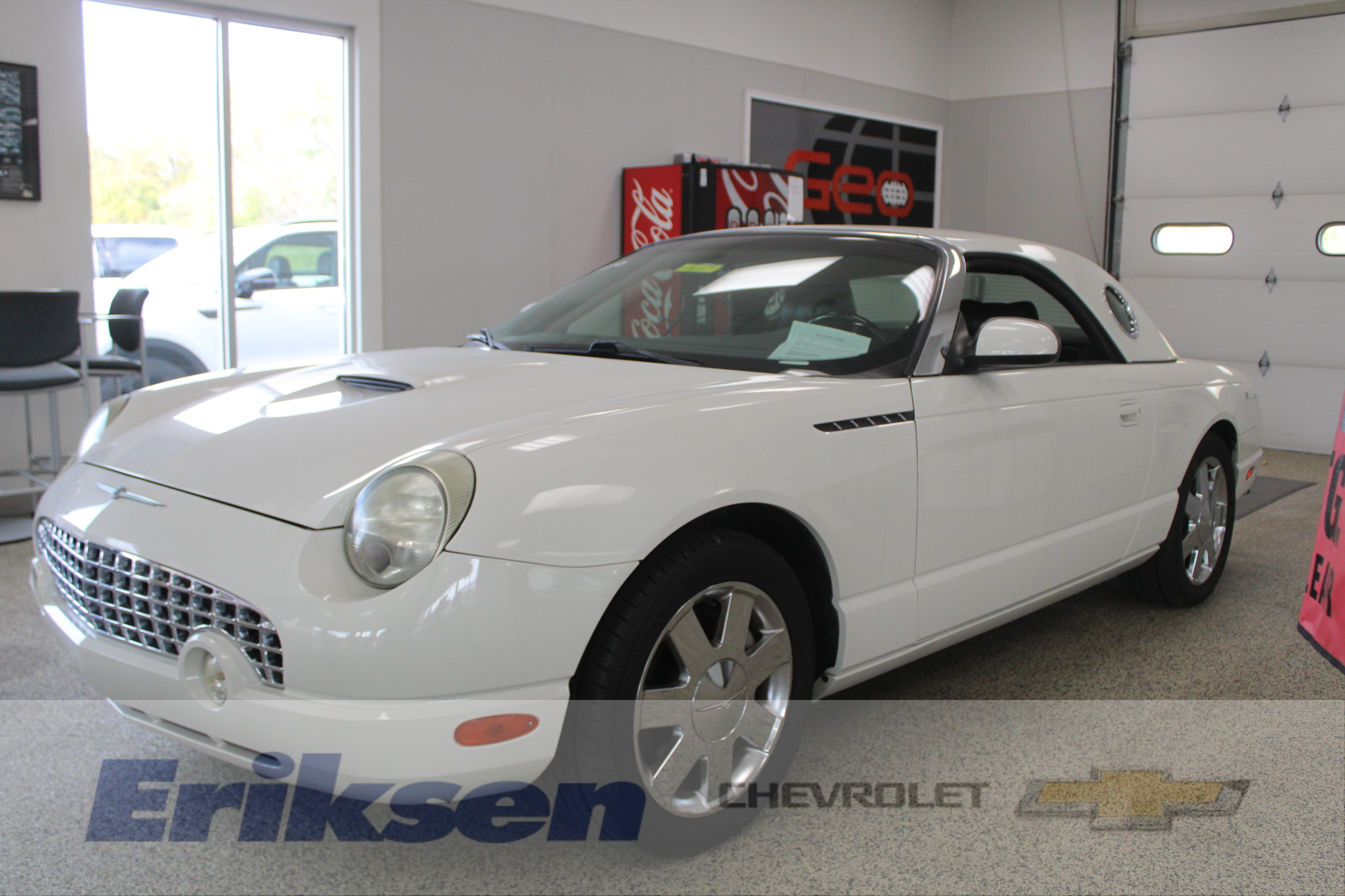 2002 Ford Thunderbird