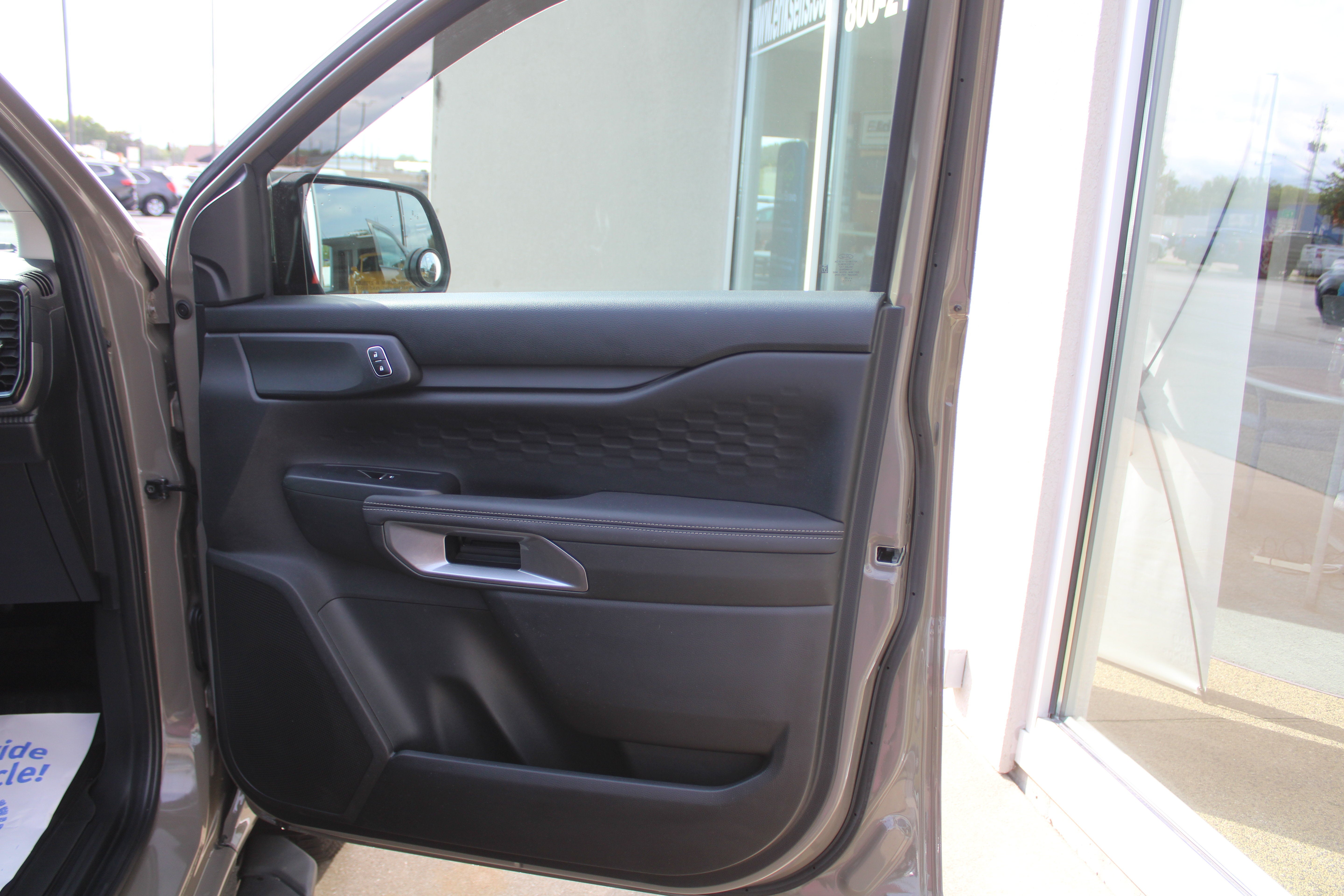 2025 Ford Ranger XLT - Photo 25