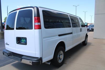 2025 Chevrolet Express Passenger 1LT