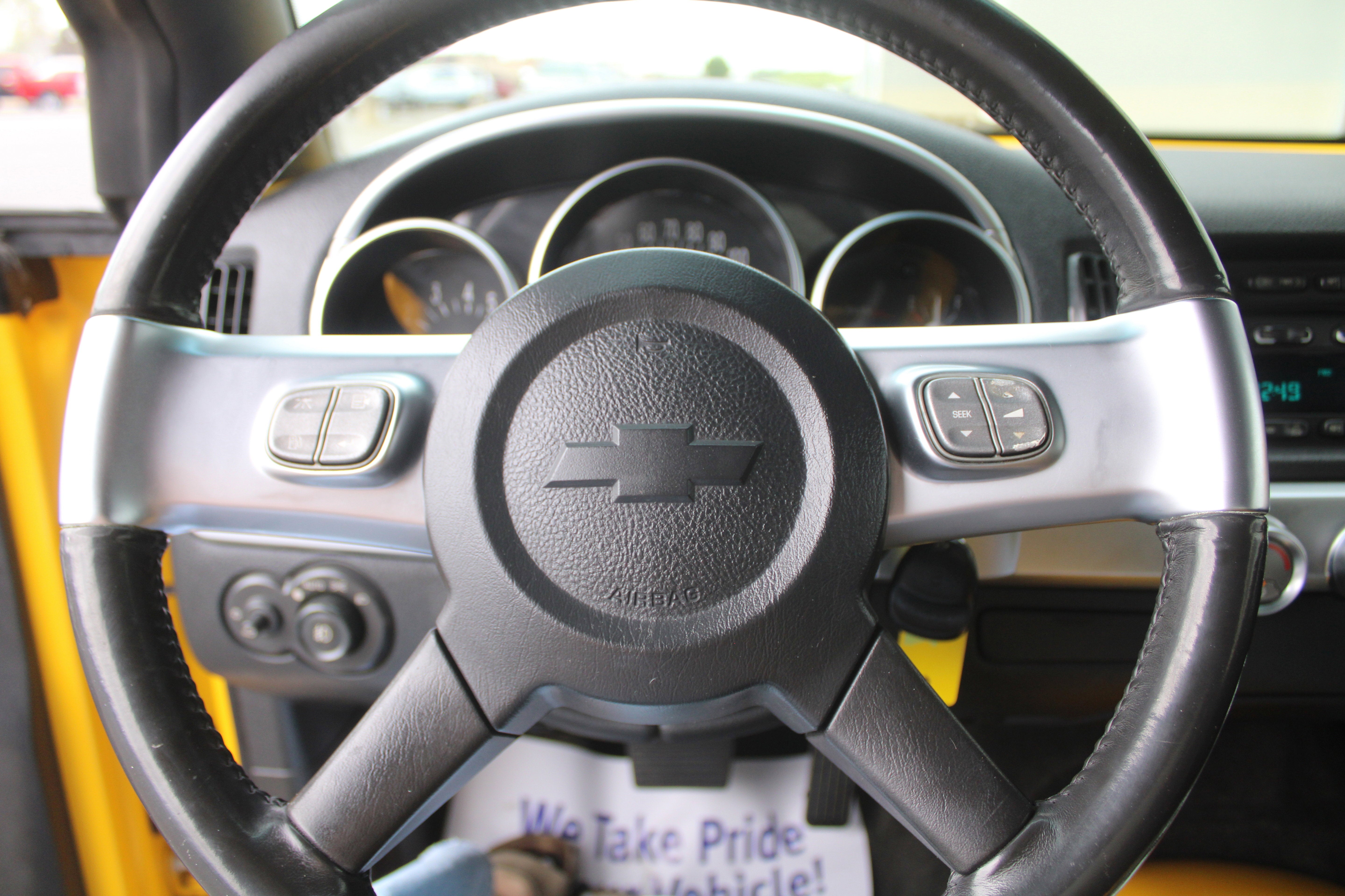 2004 Chevrolet SSR LS