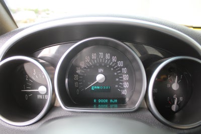 2004 Chevrolet SSR LS
