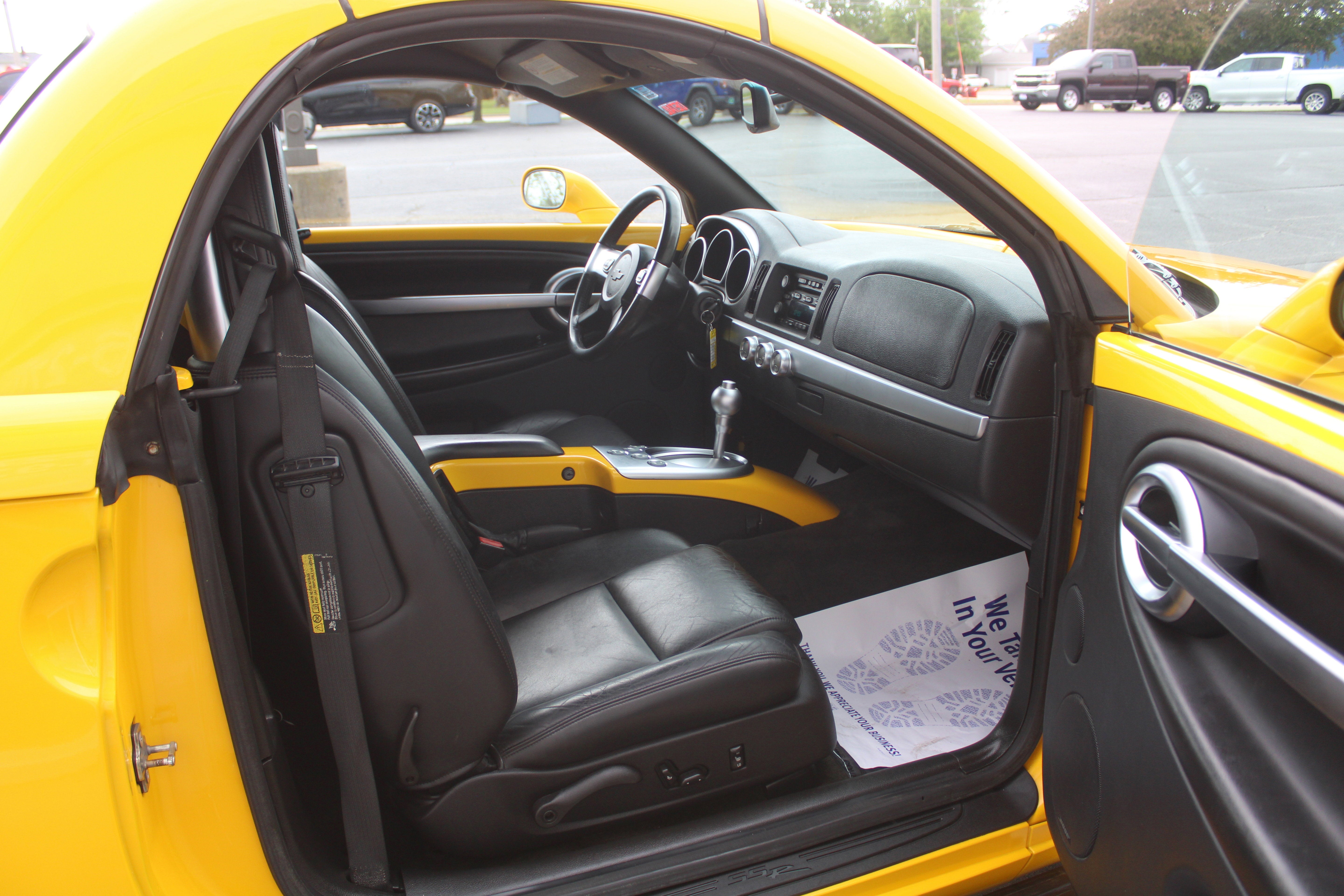2004 Chevrolet SSR LS