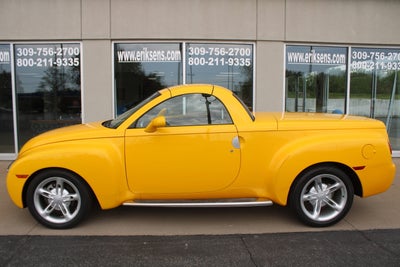 2004 Chevrolet SSR LS