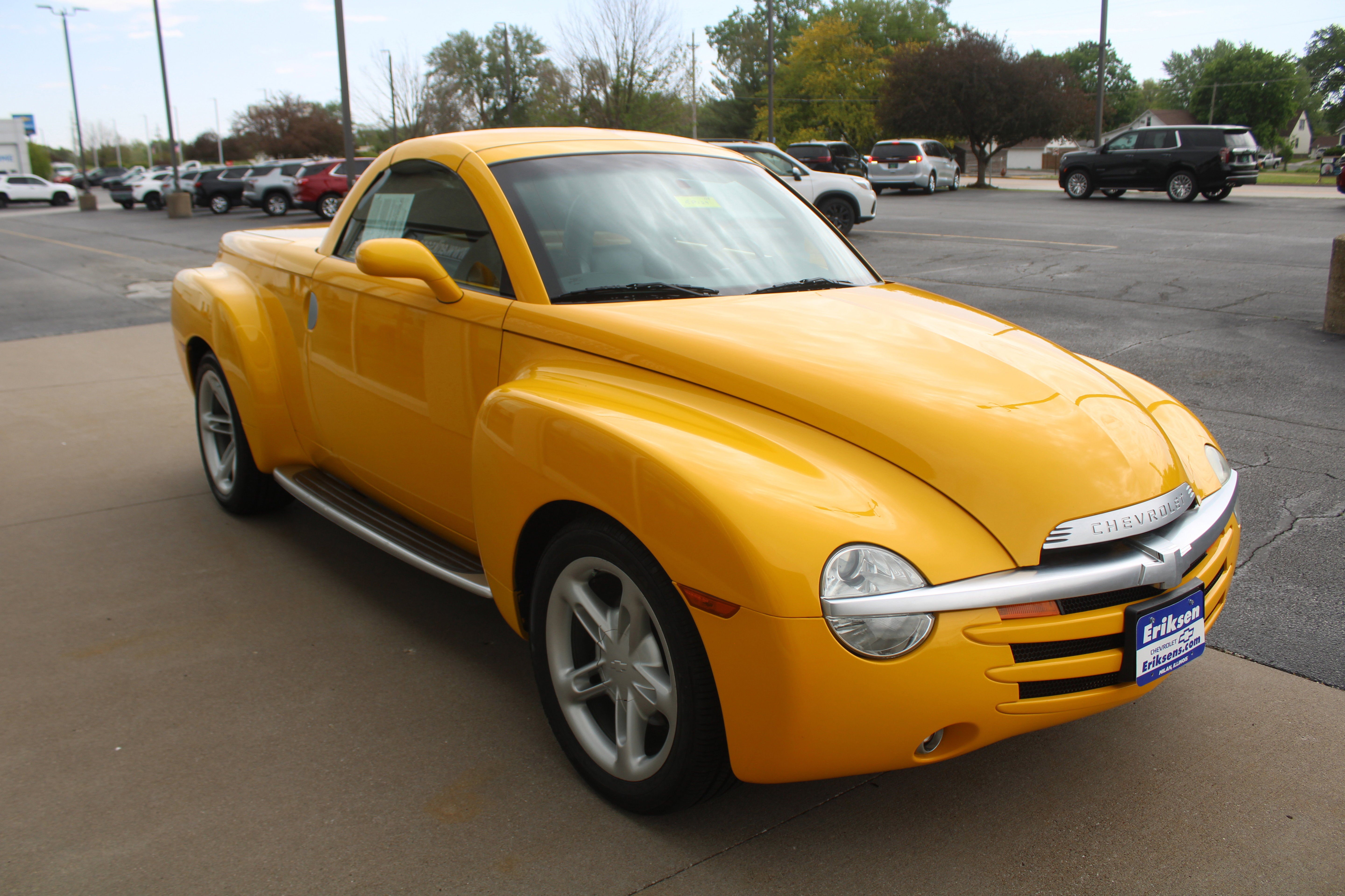 2004 Chevrolet SSR LS