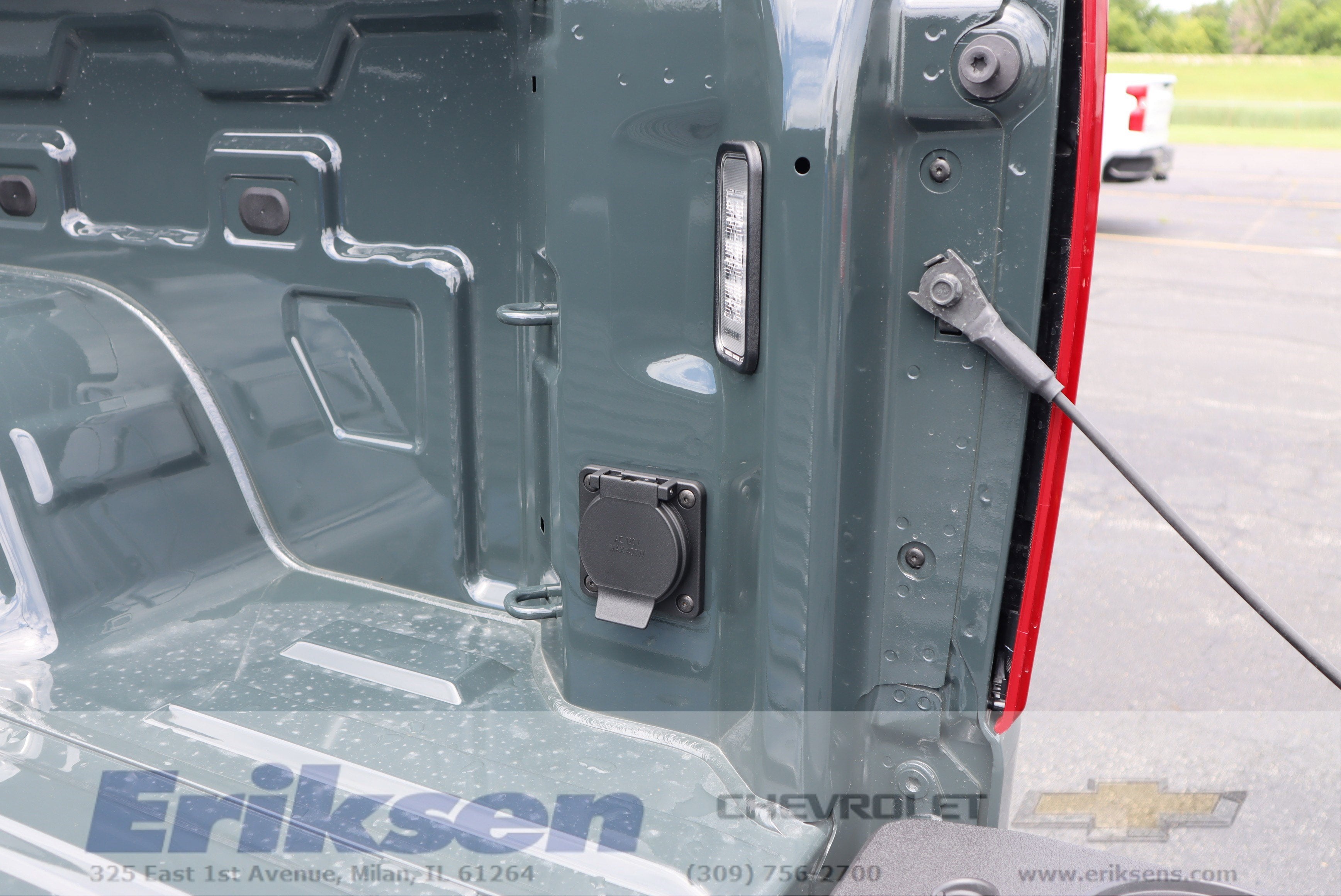 2025 Chevrolet Silverado 1500 LT (2FL)