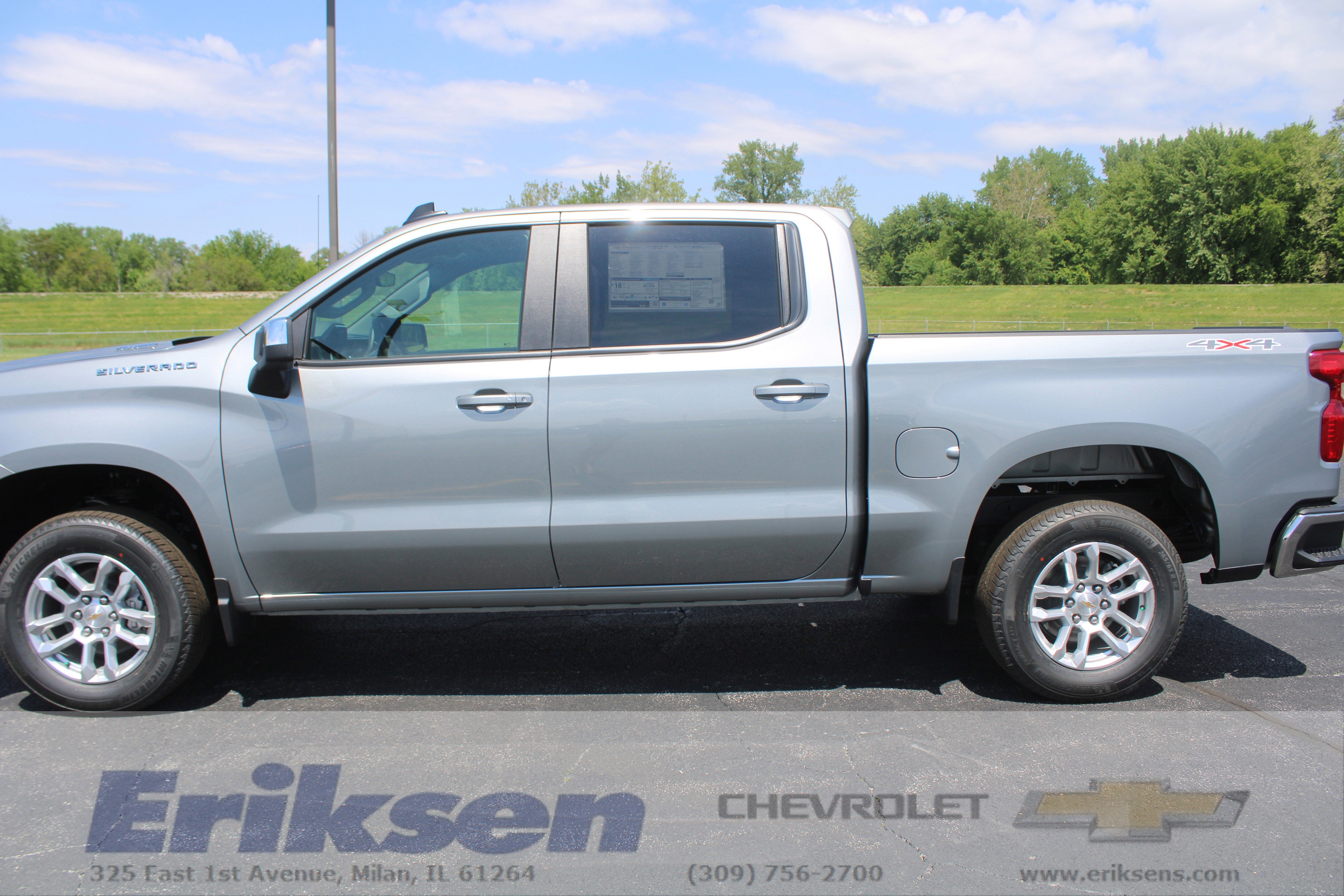 2026 Chevrolet Silverado 1500 LT (2FL)
