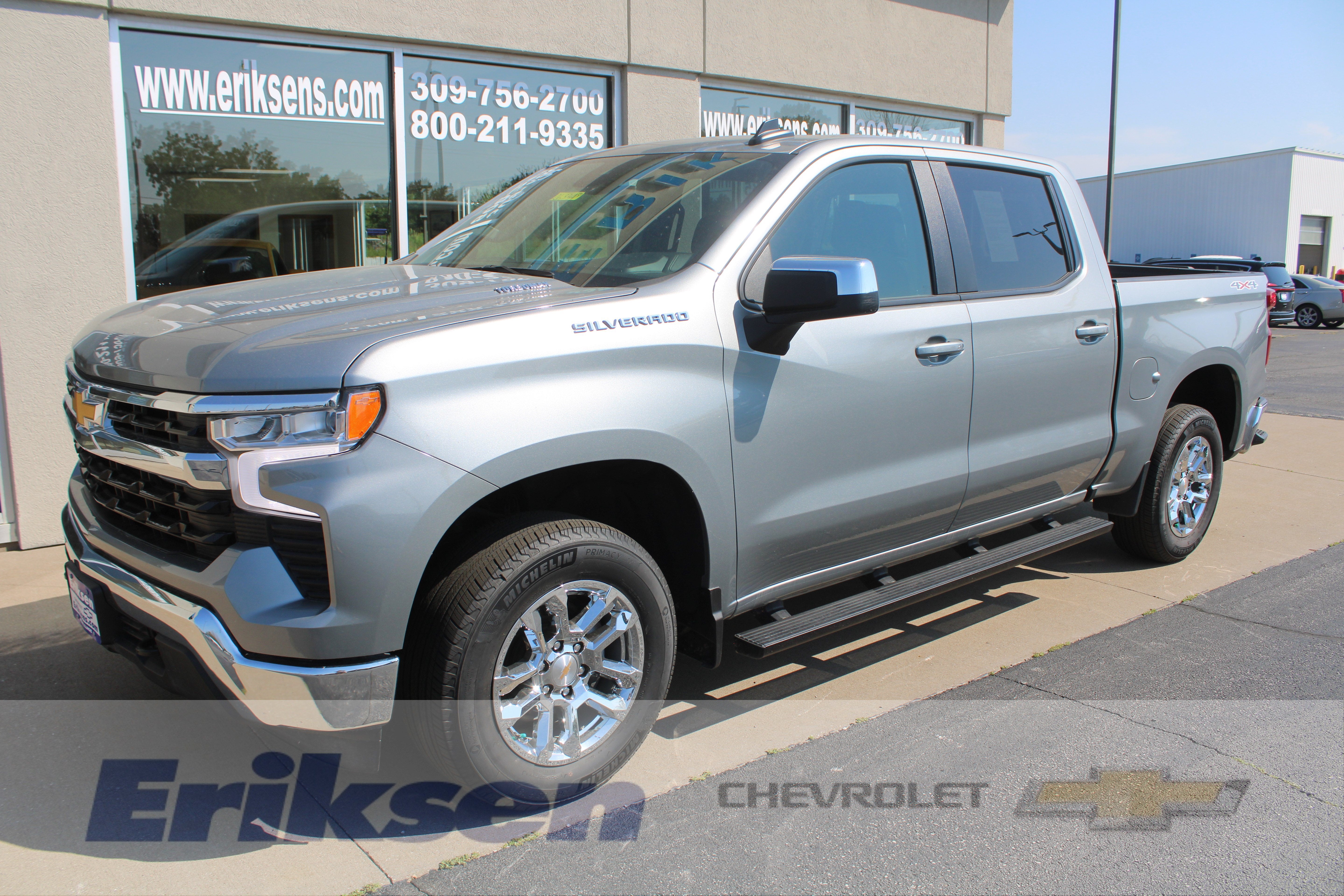 2025 Chevrolet Silverado 1500 LT (2FL)
