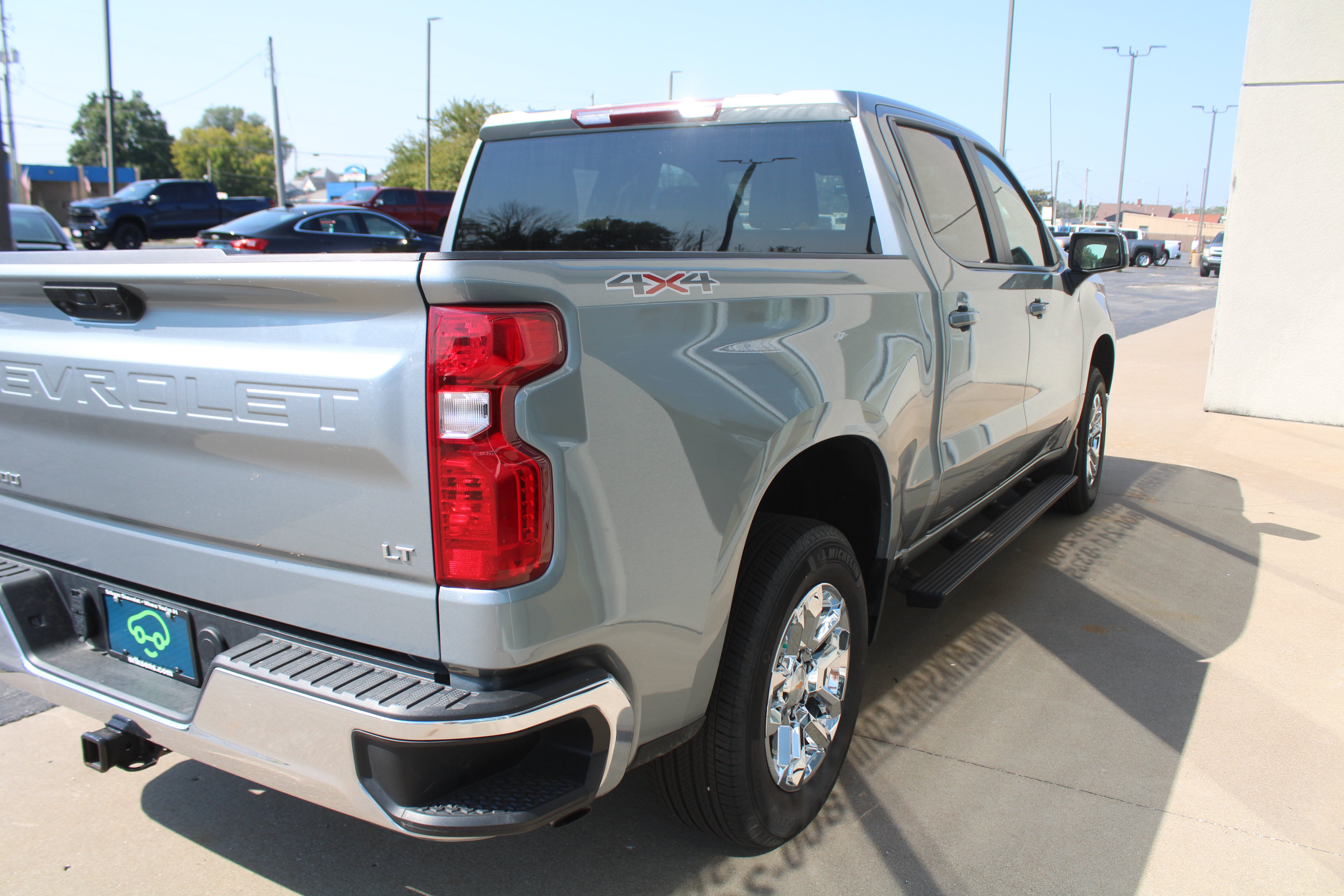 2025 Chevrolet Silverado 1500 LT (2FL)