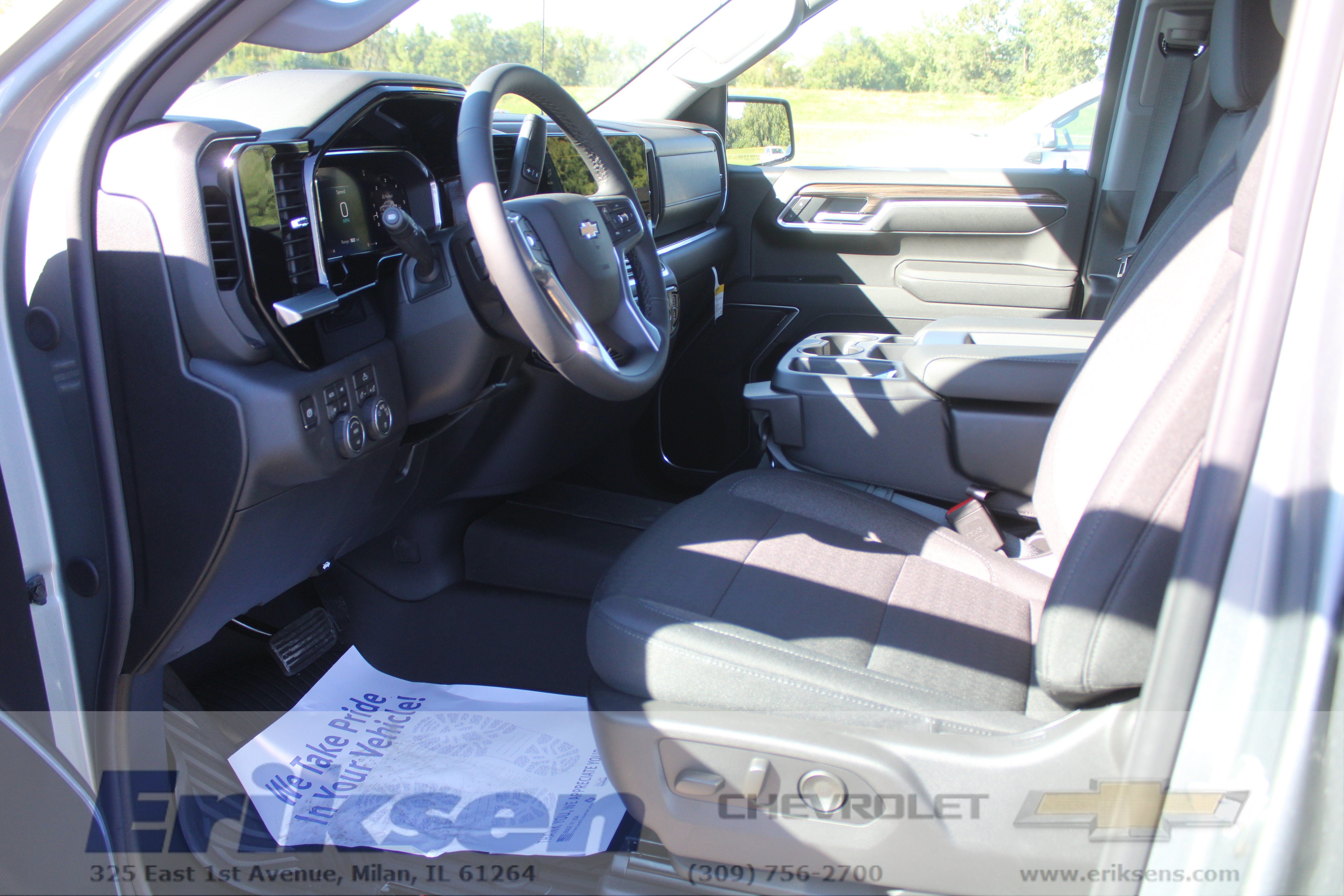 2026 Chevrolet Silverado 1500 LT - Photo 10