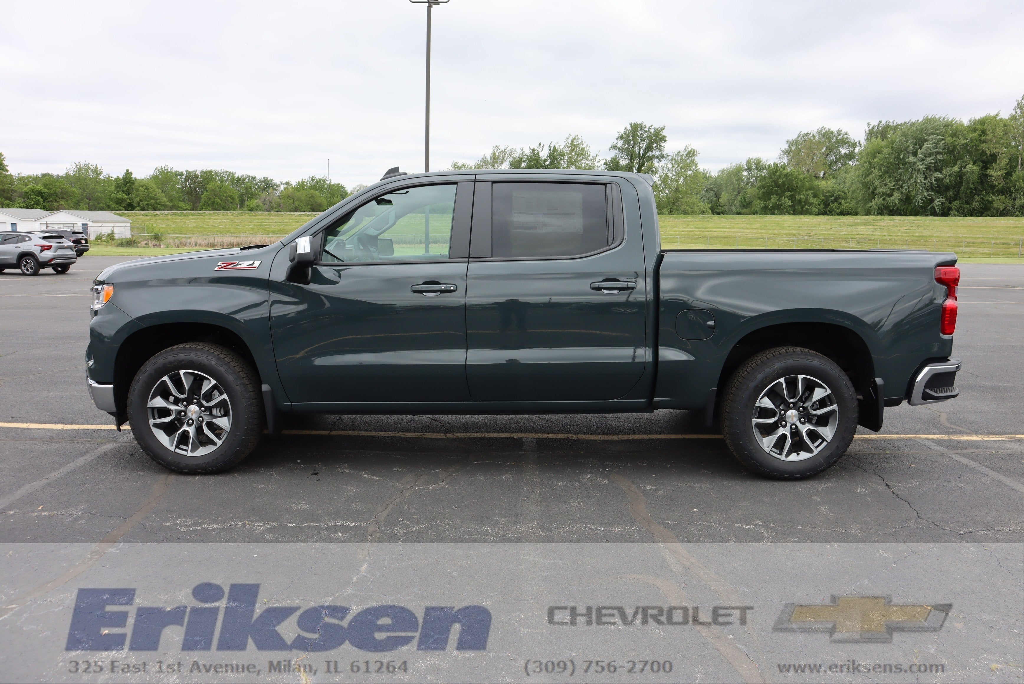 2025 Chevrolet Silverado 1500 LT