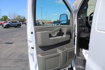 2024 Chevrolet Express Cargo 2500 WT