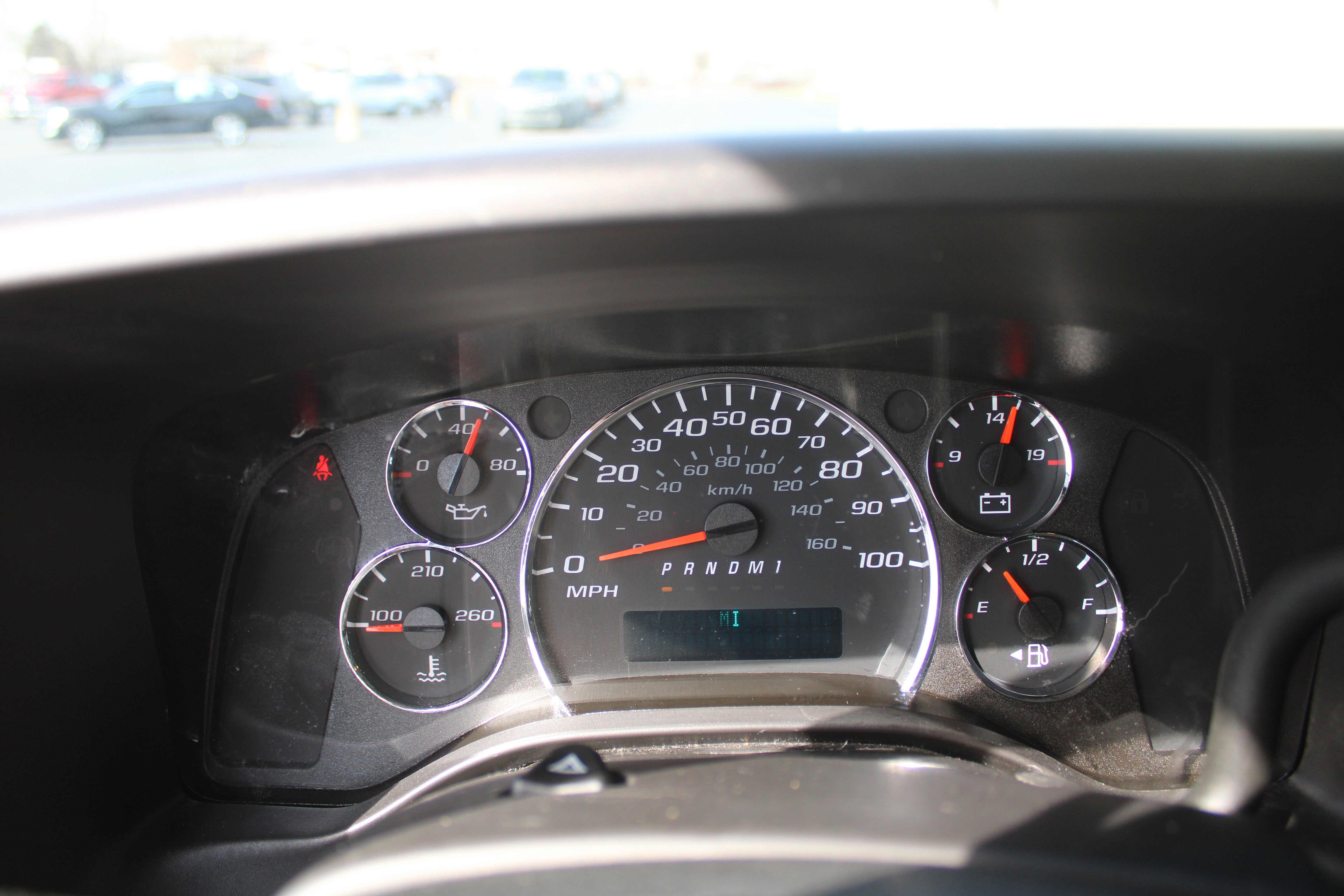 2024 Chevrolet Express Cargo 2500 WT