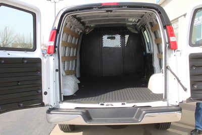 2024 Chevrolet Express Cargo 2500 WT