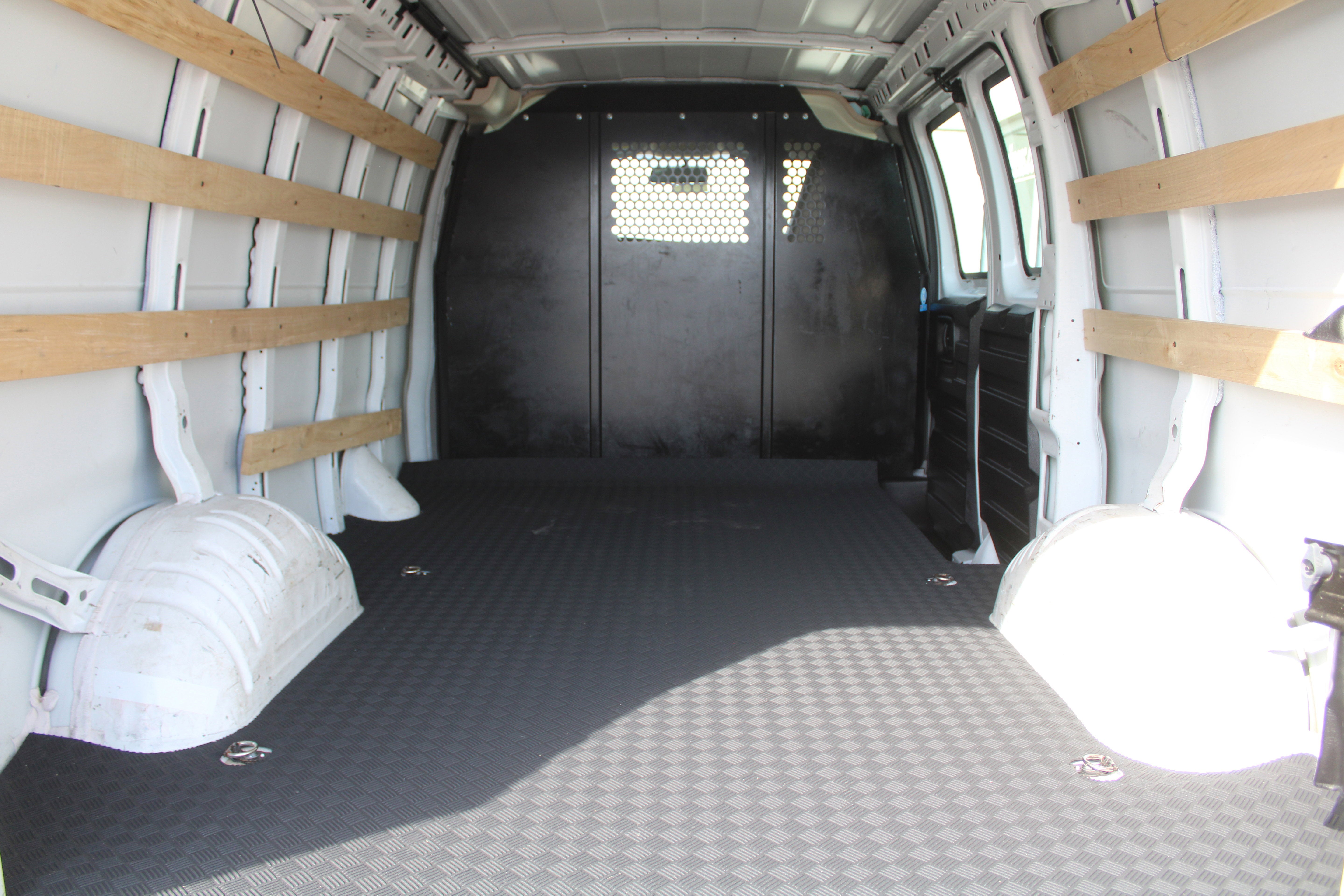 2024 Chevrolet Express Cargo 2500 WT