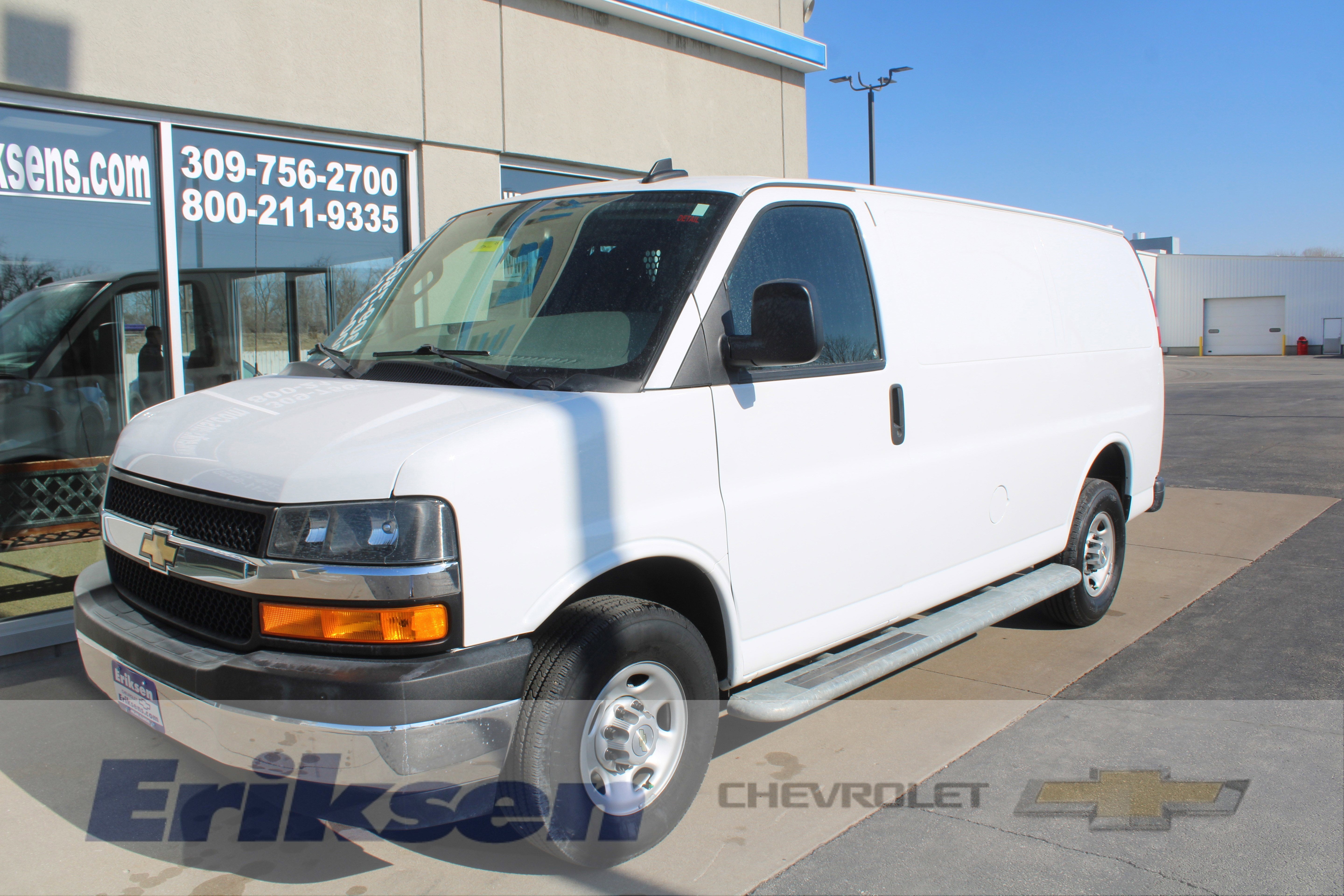 2024 Chevrolet Express Cargo 2500 WT