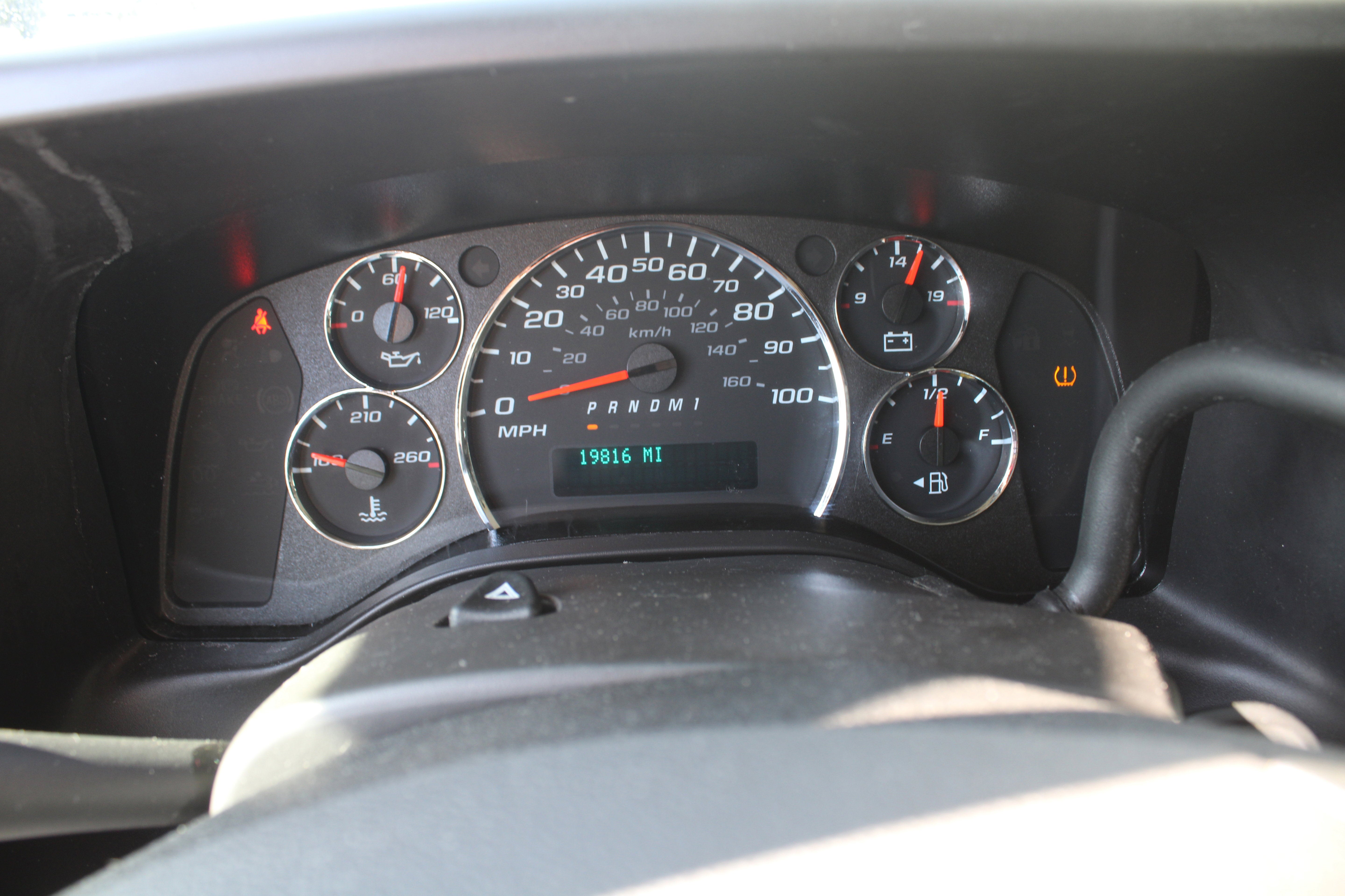 2024 Chevrolet Express Cargo 2500 WT