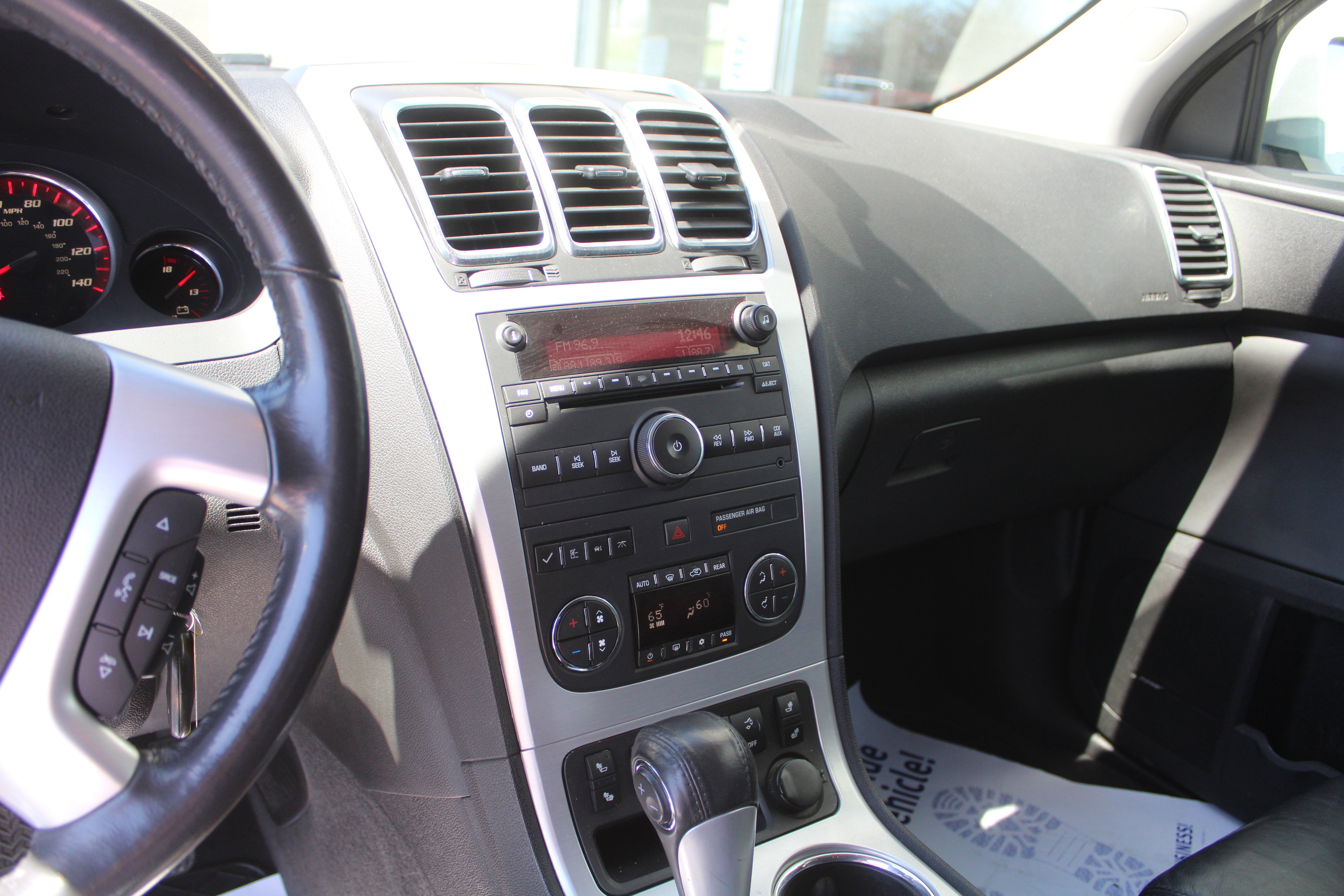 2012 GMC Acadia SLT1