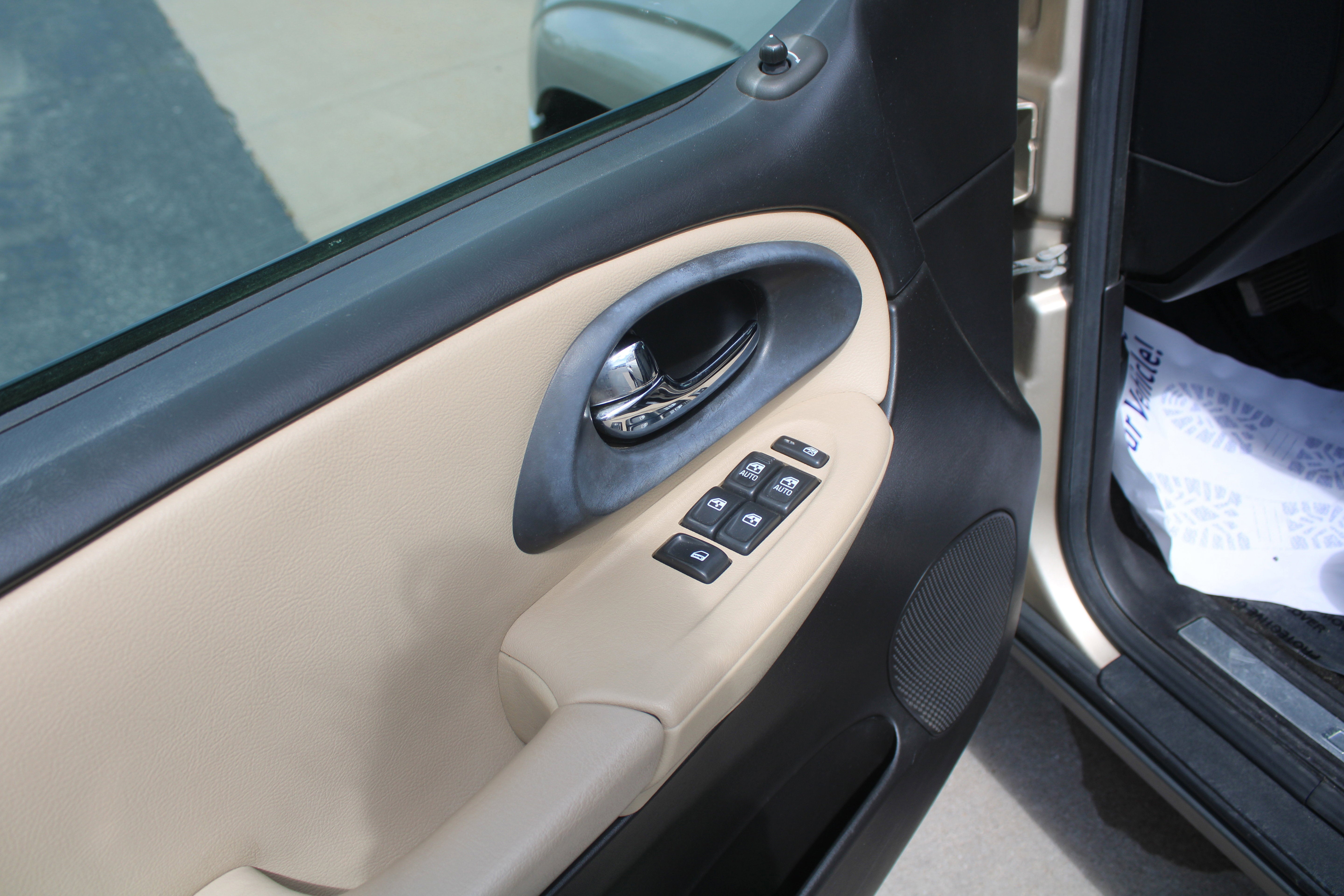 2005 Chevrolet Trailblazer LS