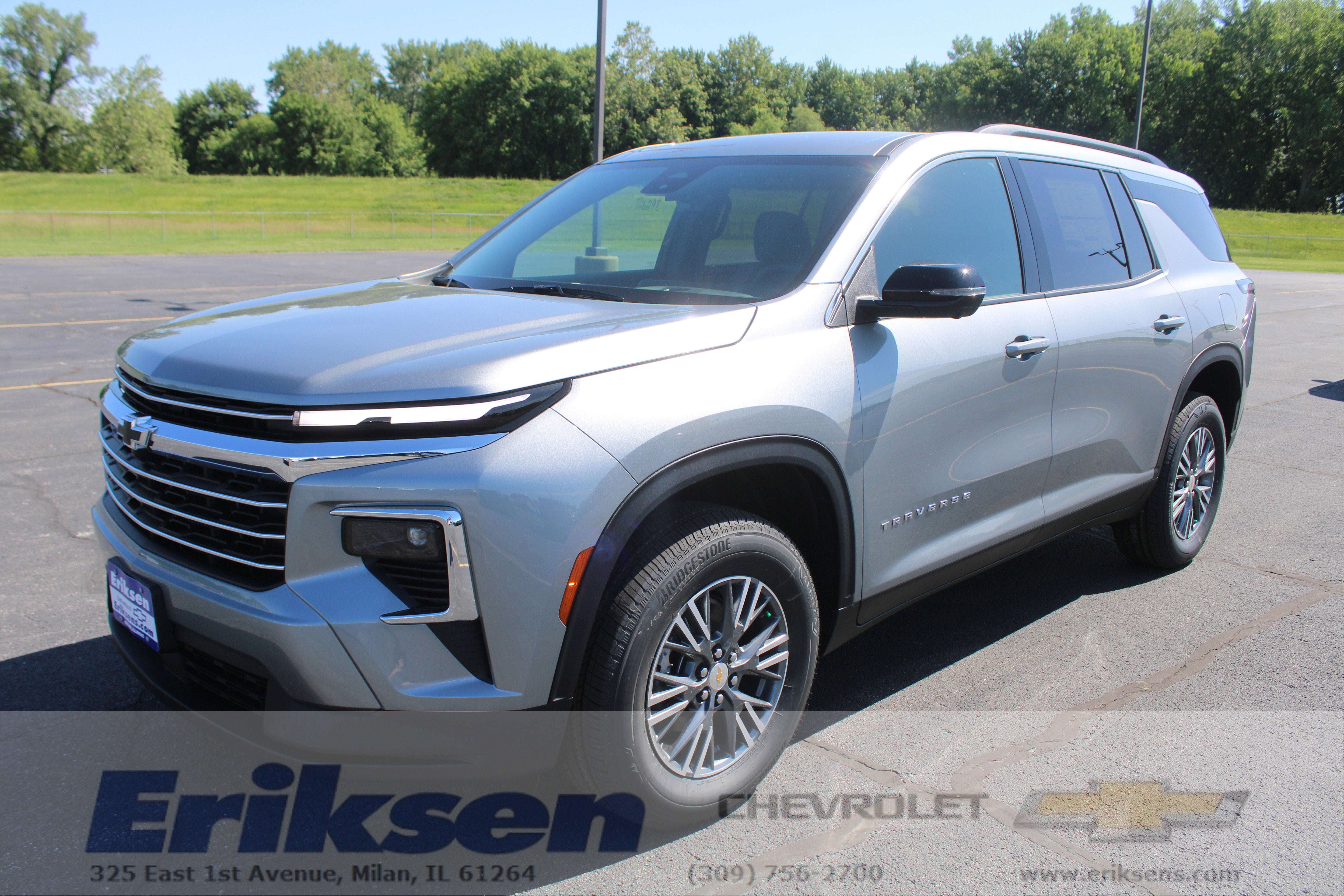 2026 Chevrolet Traverse FWD LT's photo