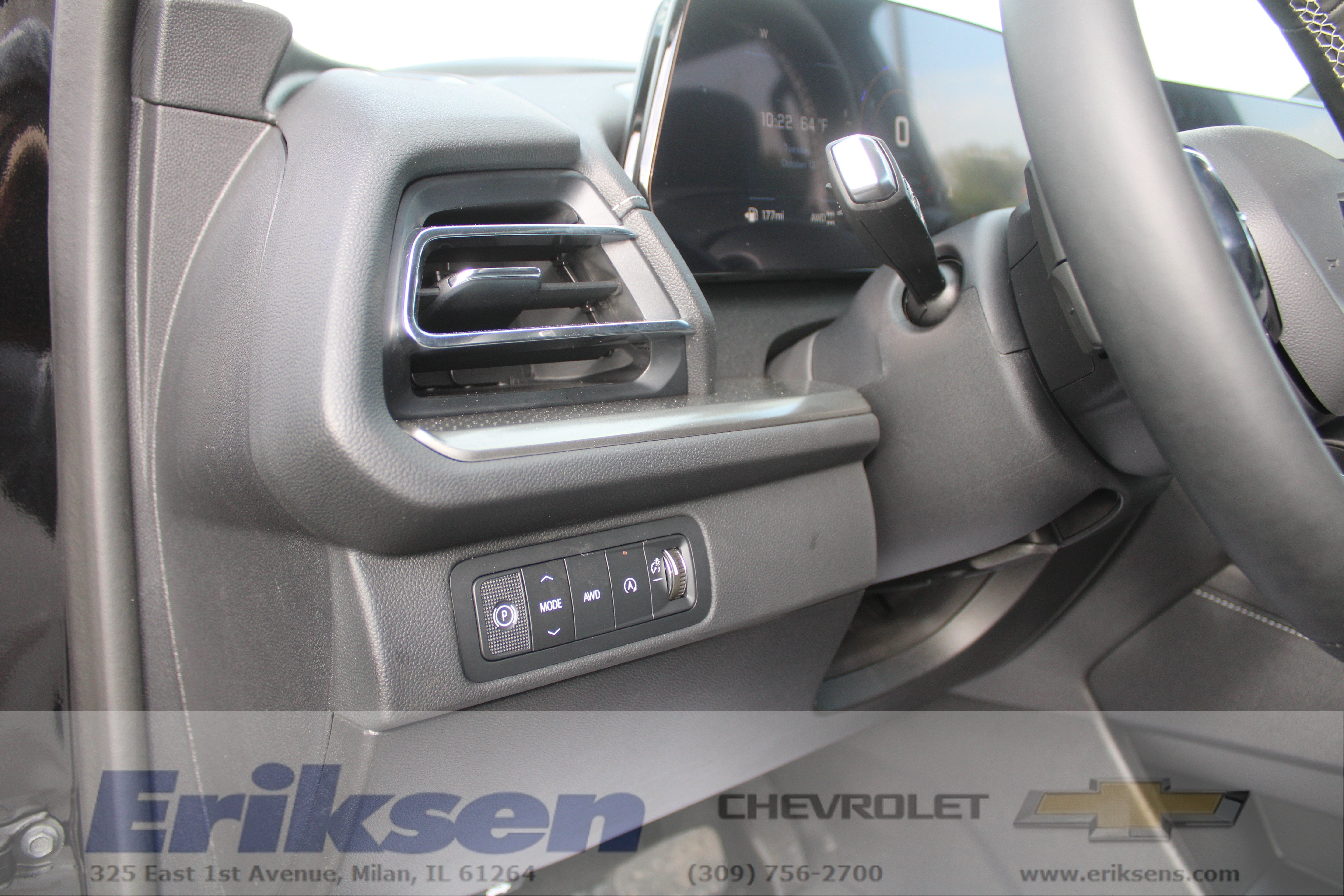 2027 Chevrolet Traverse LT - Photo 11