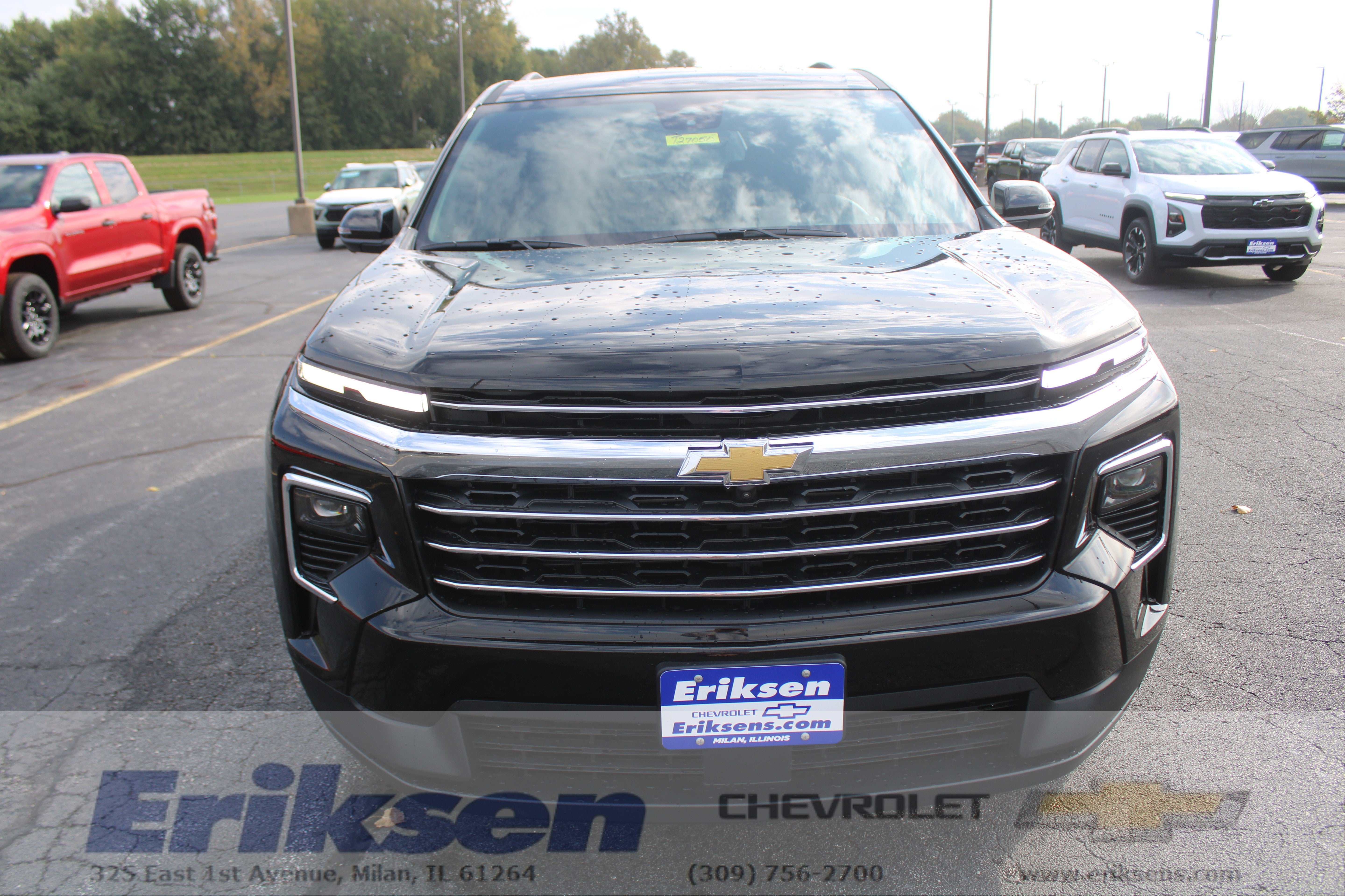 2027 Chevrolet Traverse LT - Photo 8