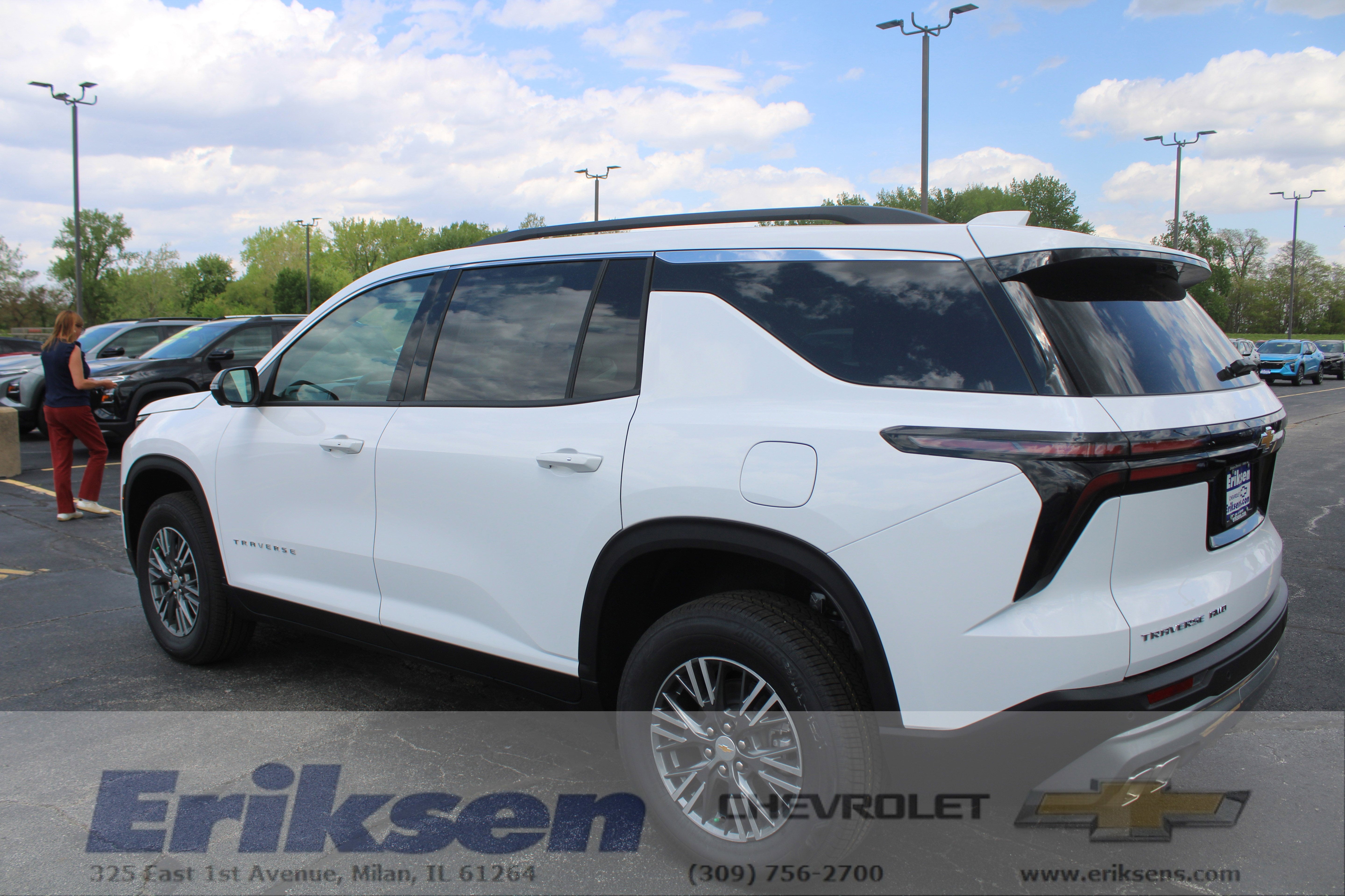 2026 Chevrolet Traverse LT