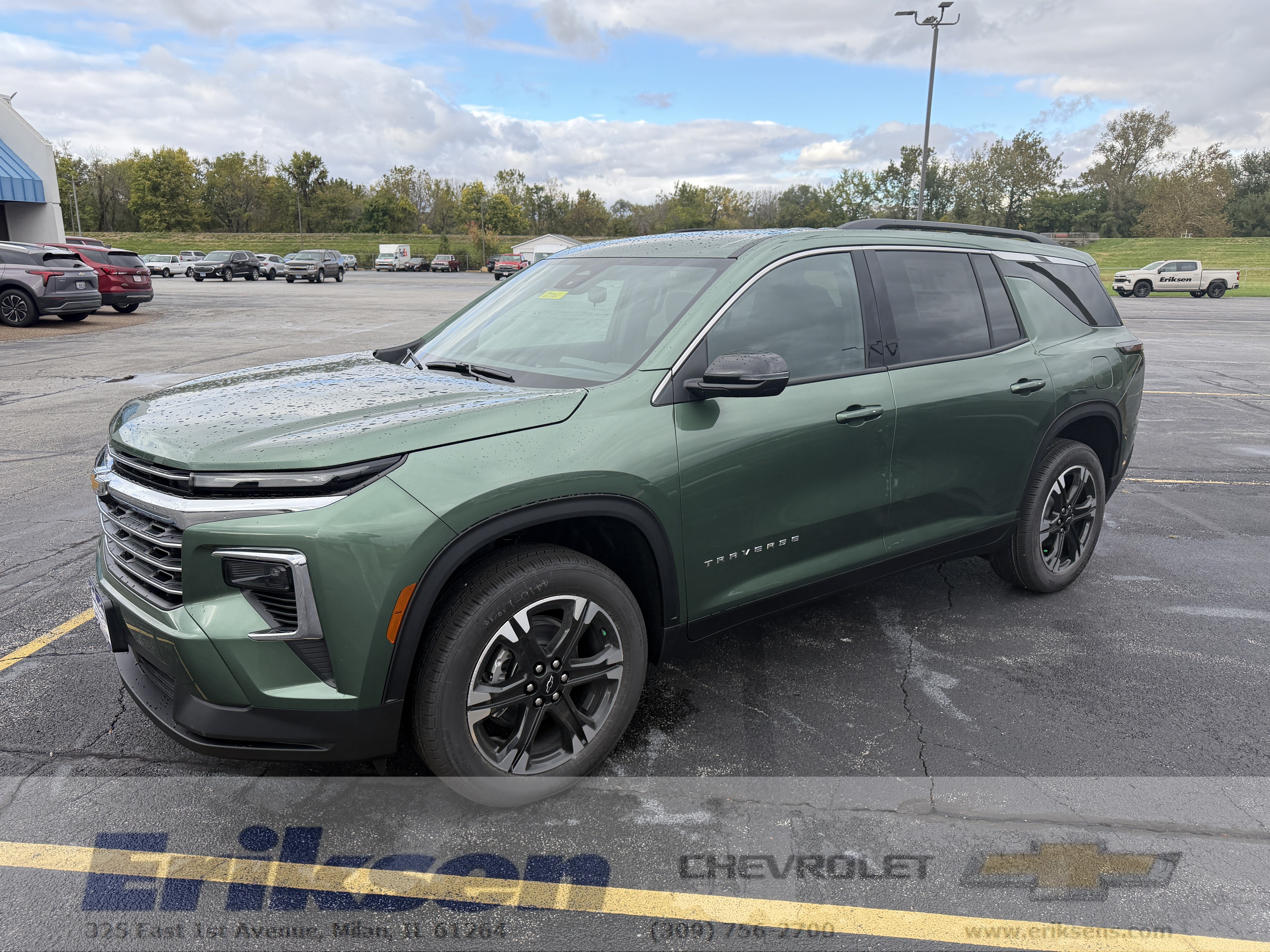 2027 Chevrolet Traverse LT