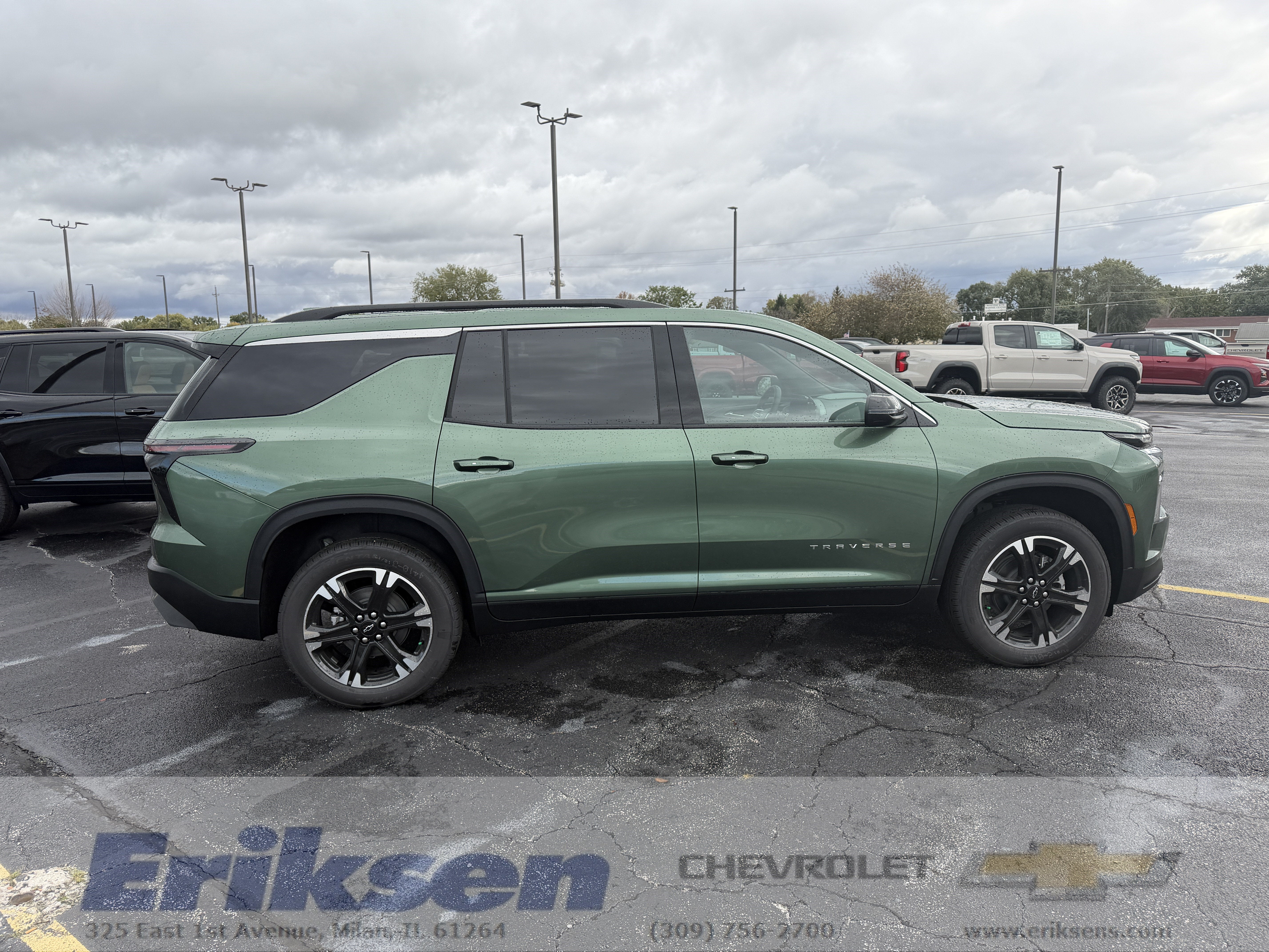 2027 Chevrolet Traverse LT