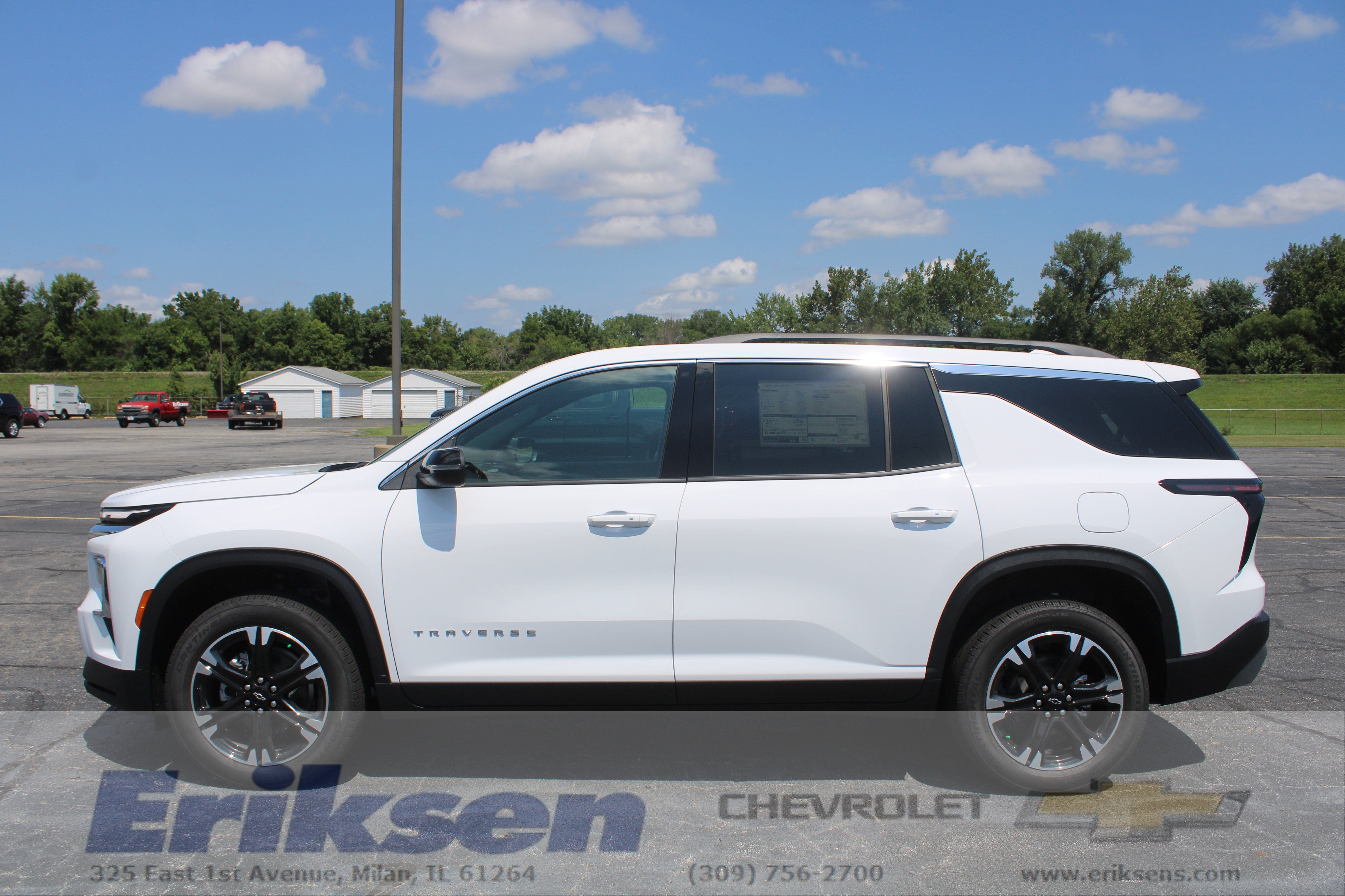 2027 Chevrolet Traverse LT
