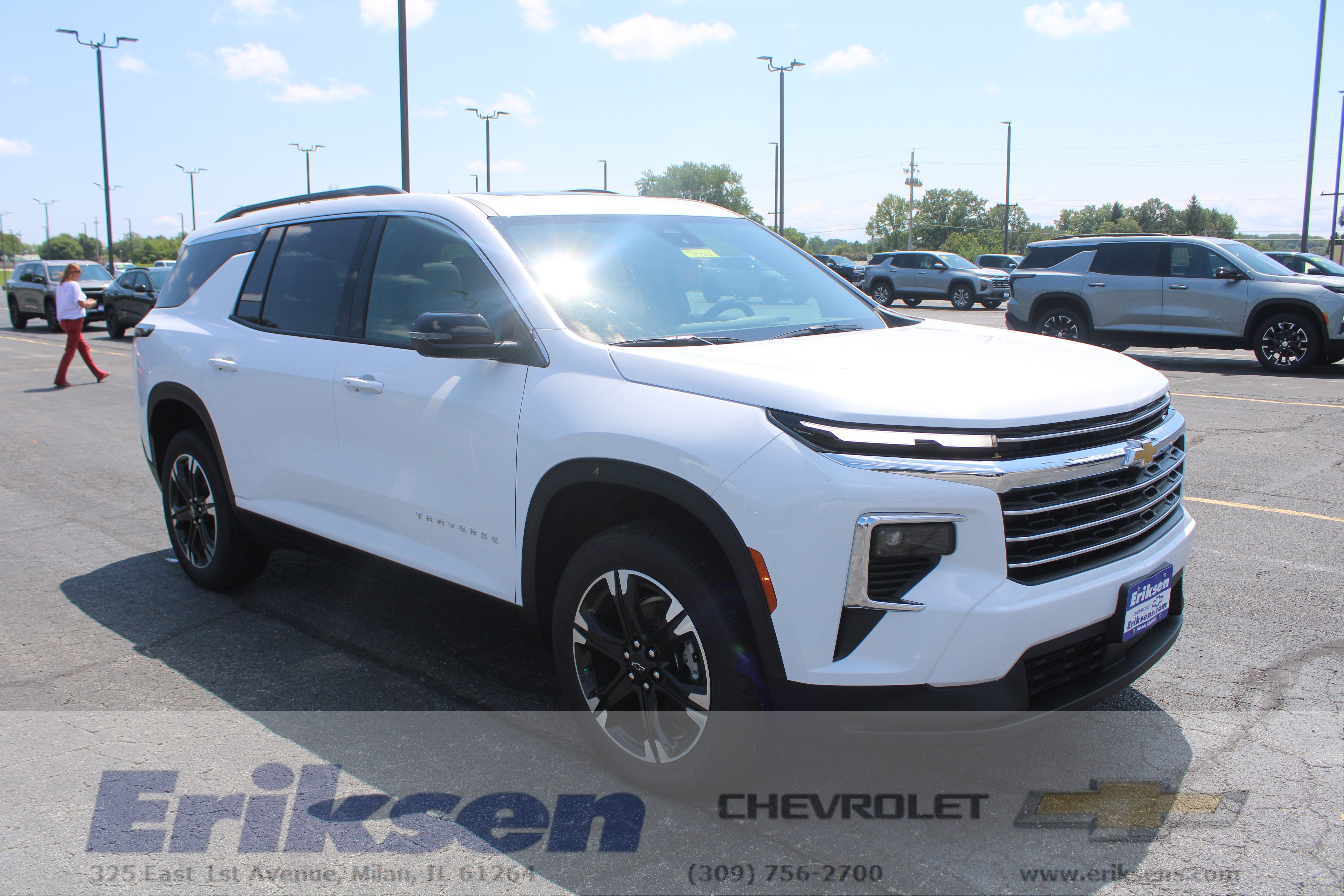 2027 Chevrolet Traverse LT