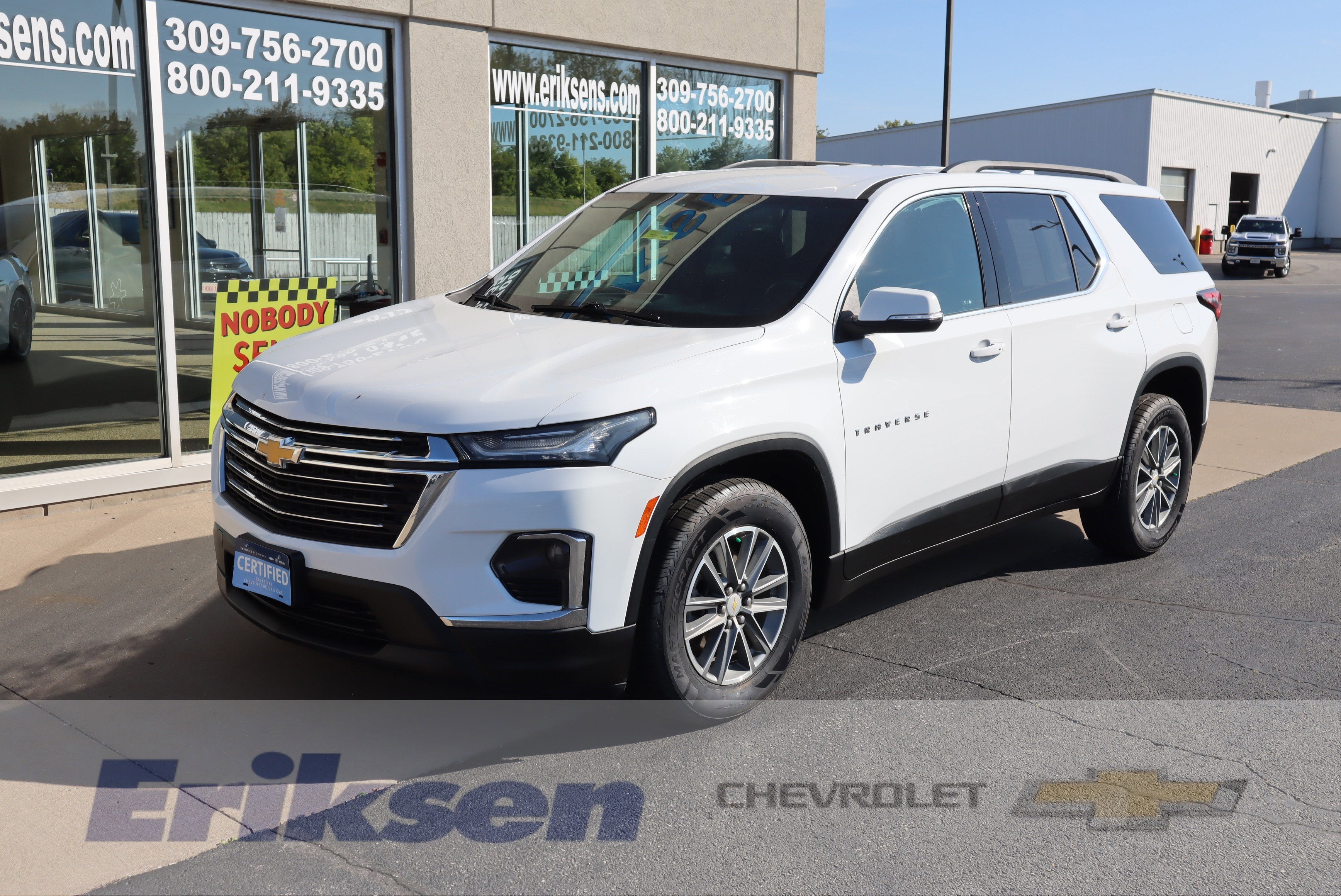 2022 Chevrolet Traverse LT Cloth