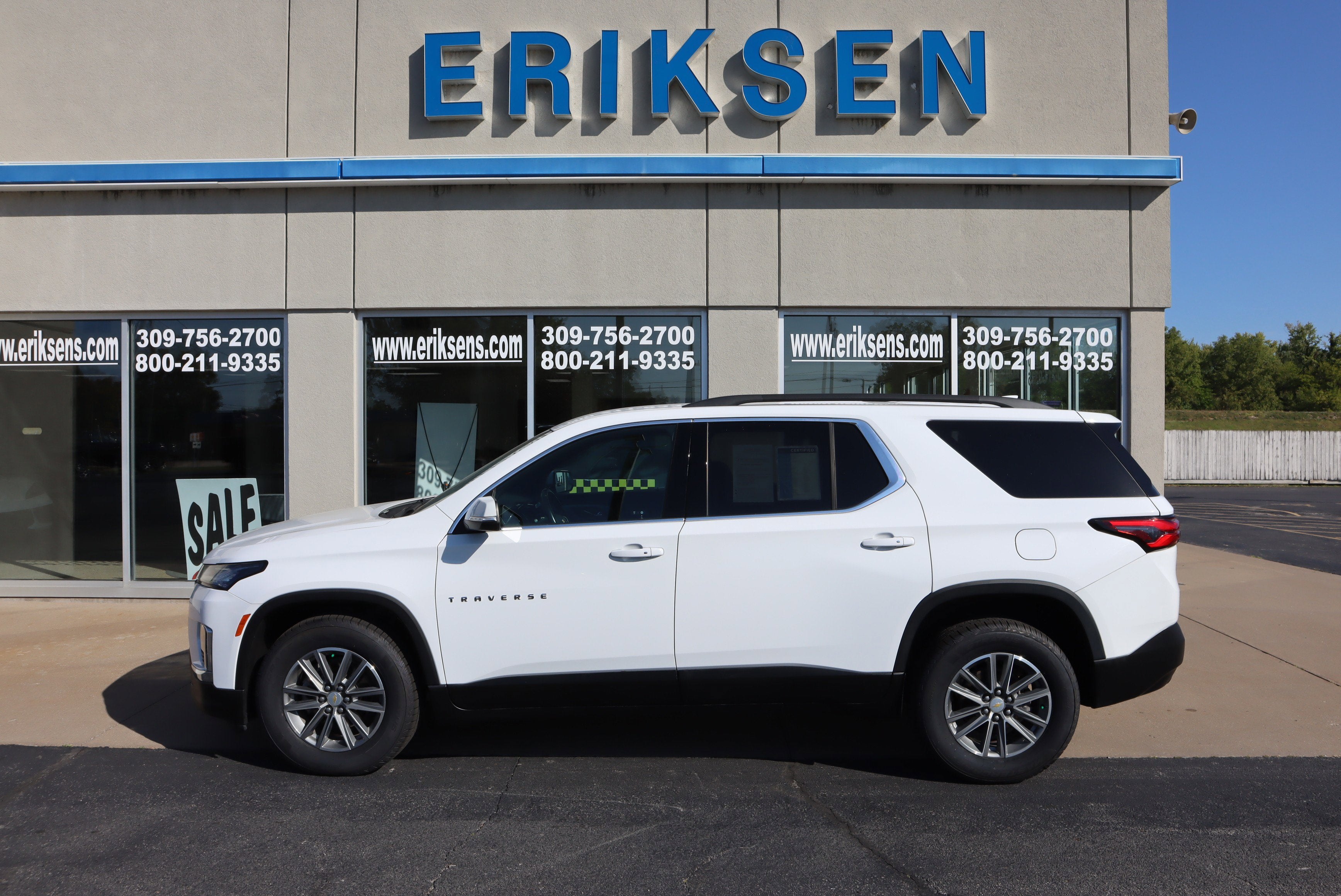 2022 Chevrolet Traverse LT Cloth