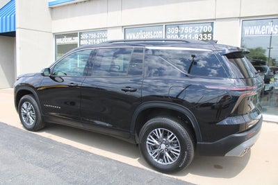 2025 Chevrolet Traverse LT