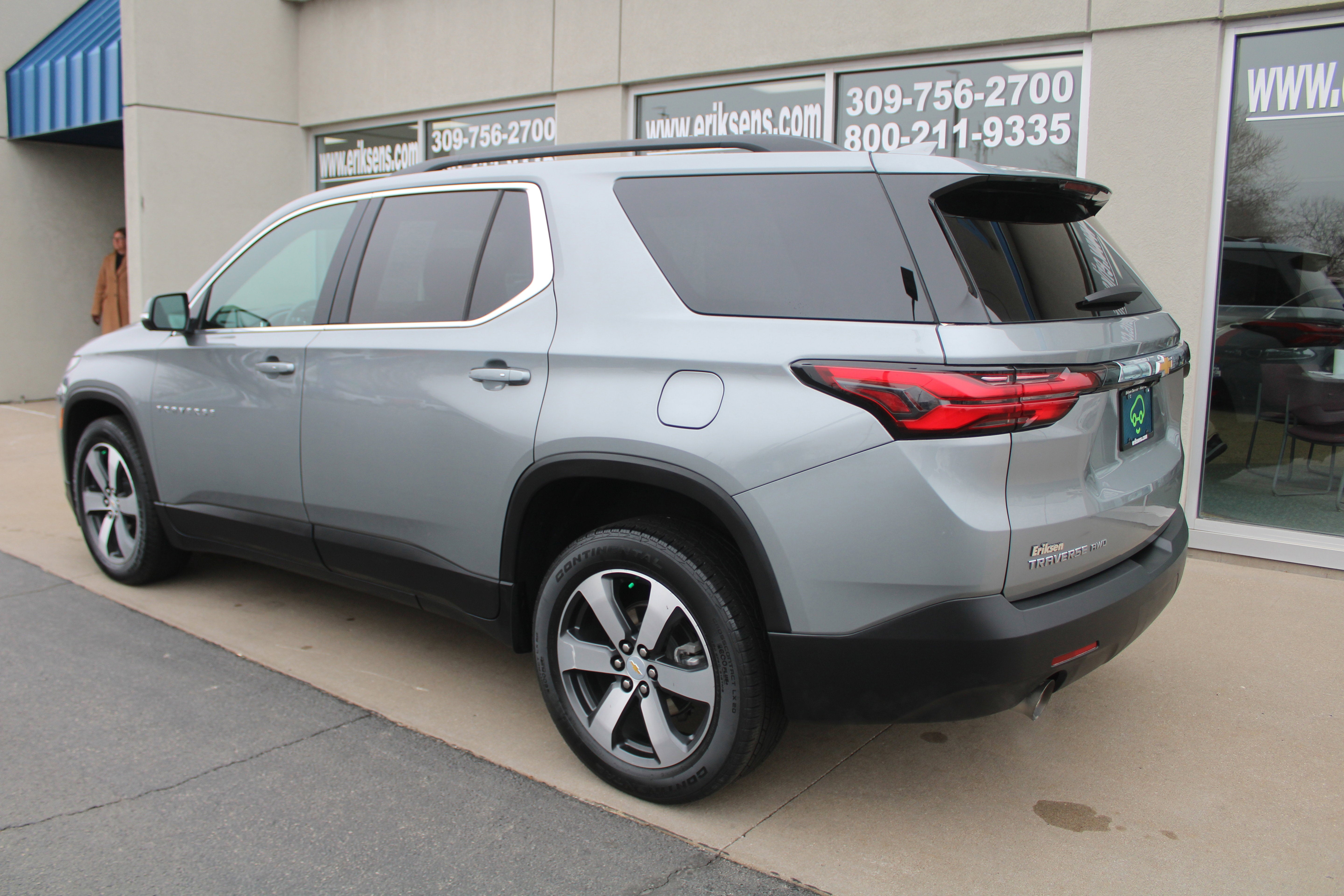 2023 Chevrolet Traverse LT Leather