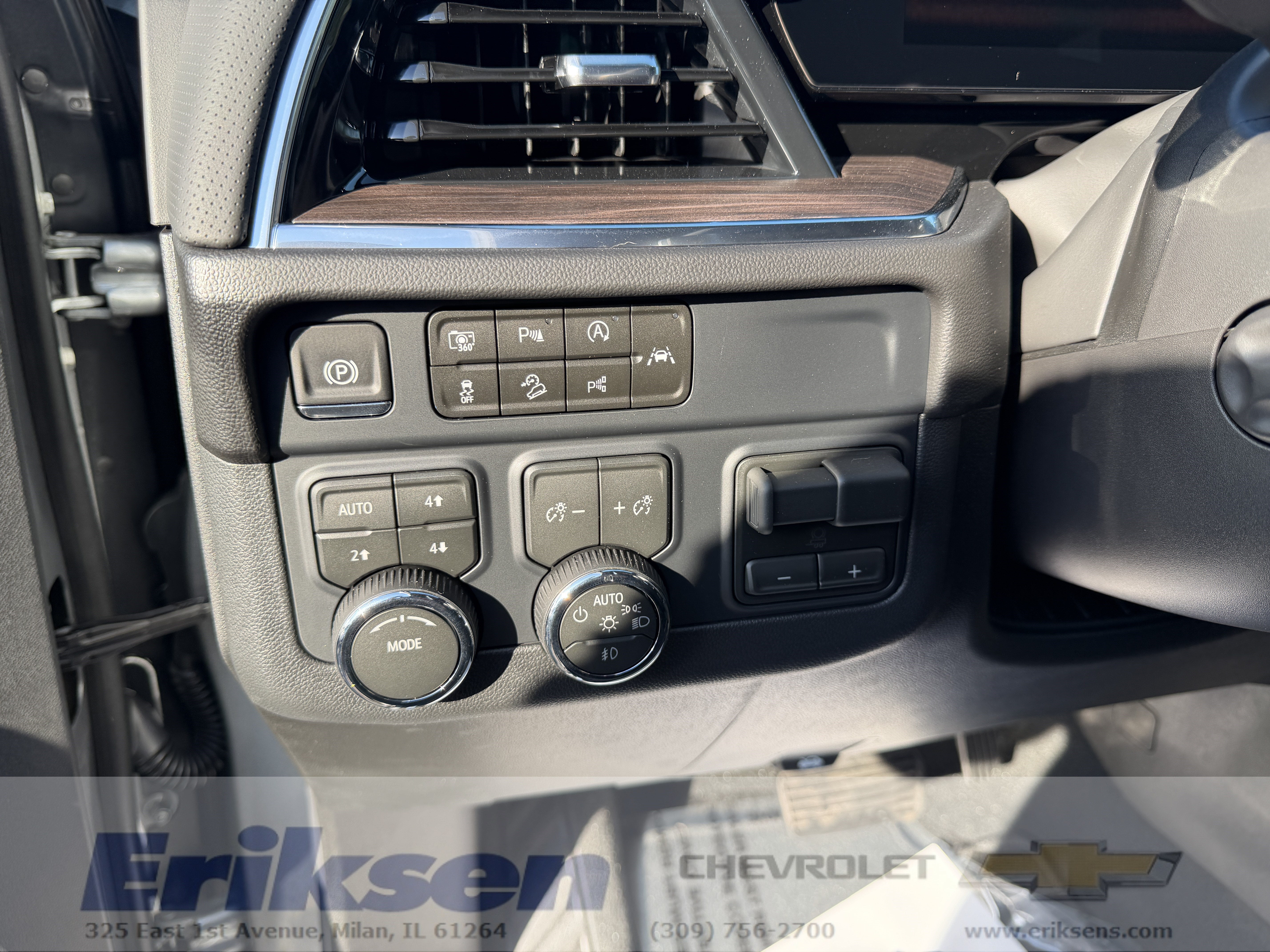 2027 Chevrolet Tahoe Premier