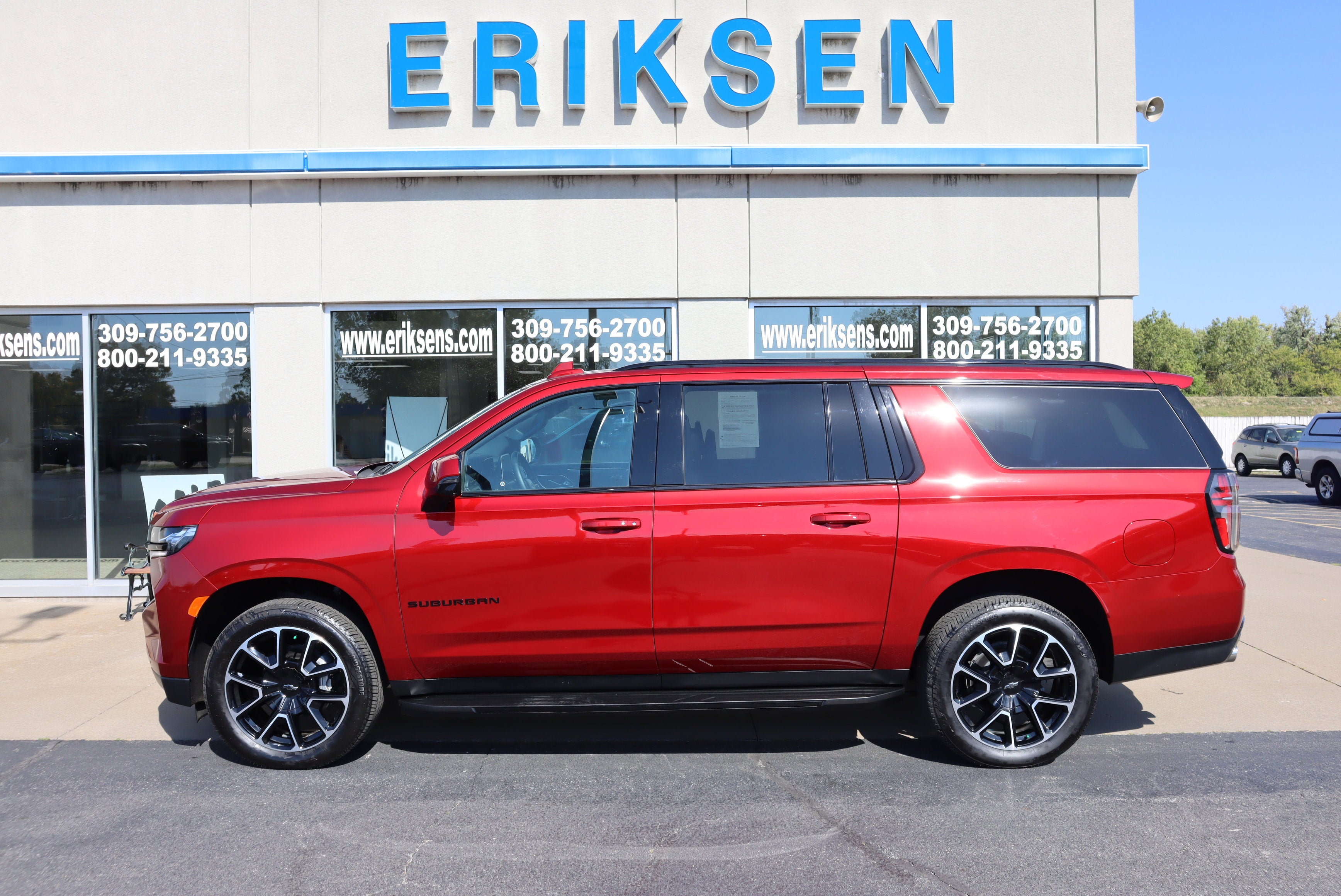 2024 Chevrolet Suburban RST