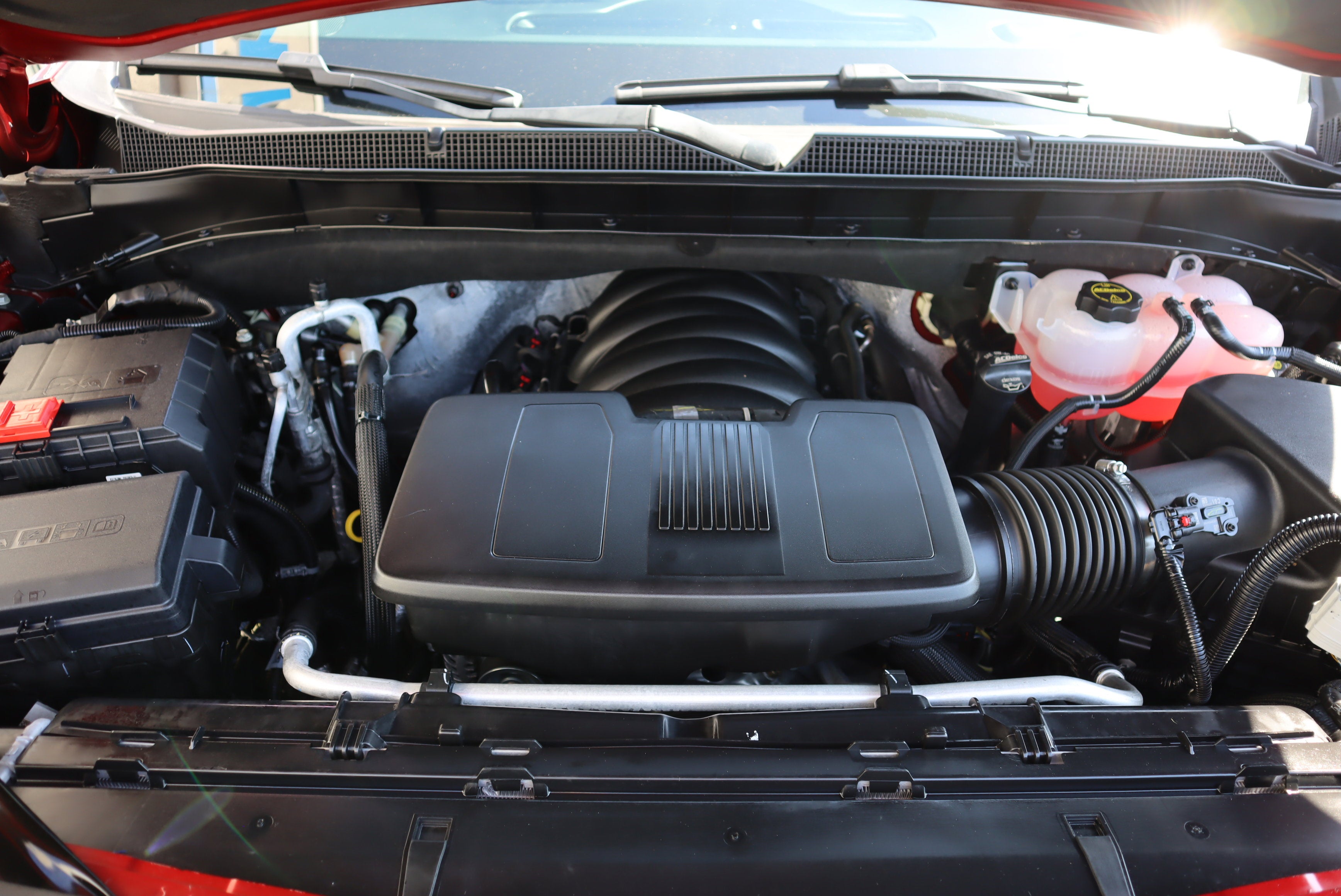 2024 Chevrolet Suburban RST