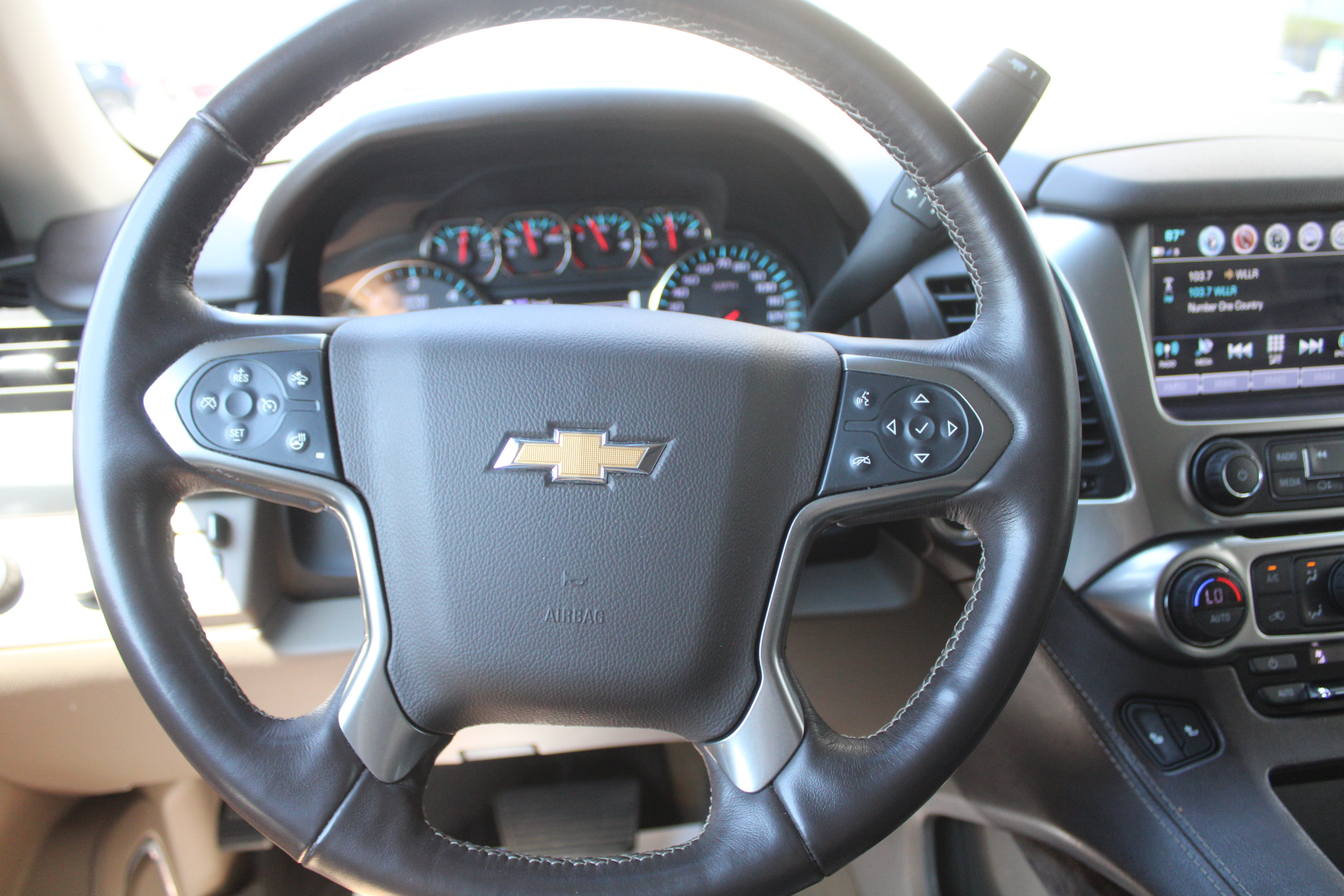 2018 Chevrolet Suburban LT